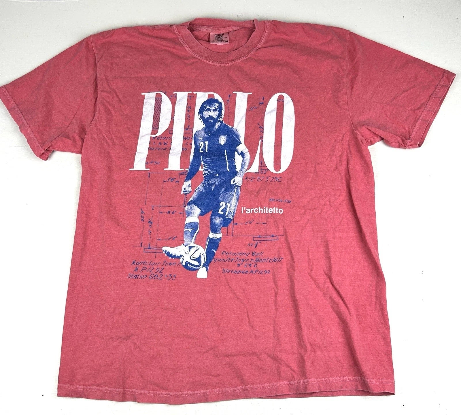 Comfort Colors Soccer Andrea Pirlo t-shirt l'architetto Team Italy Pink Graphic Unisex T-shirt, Sweatshirt, Hoodie, Long Sleeve Tee - T-Shirt, Sweatshirt, Hoodie