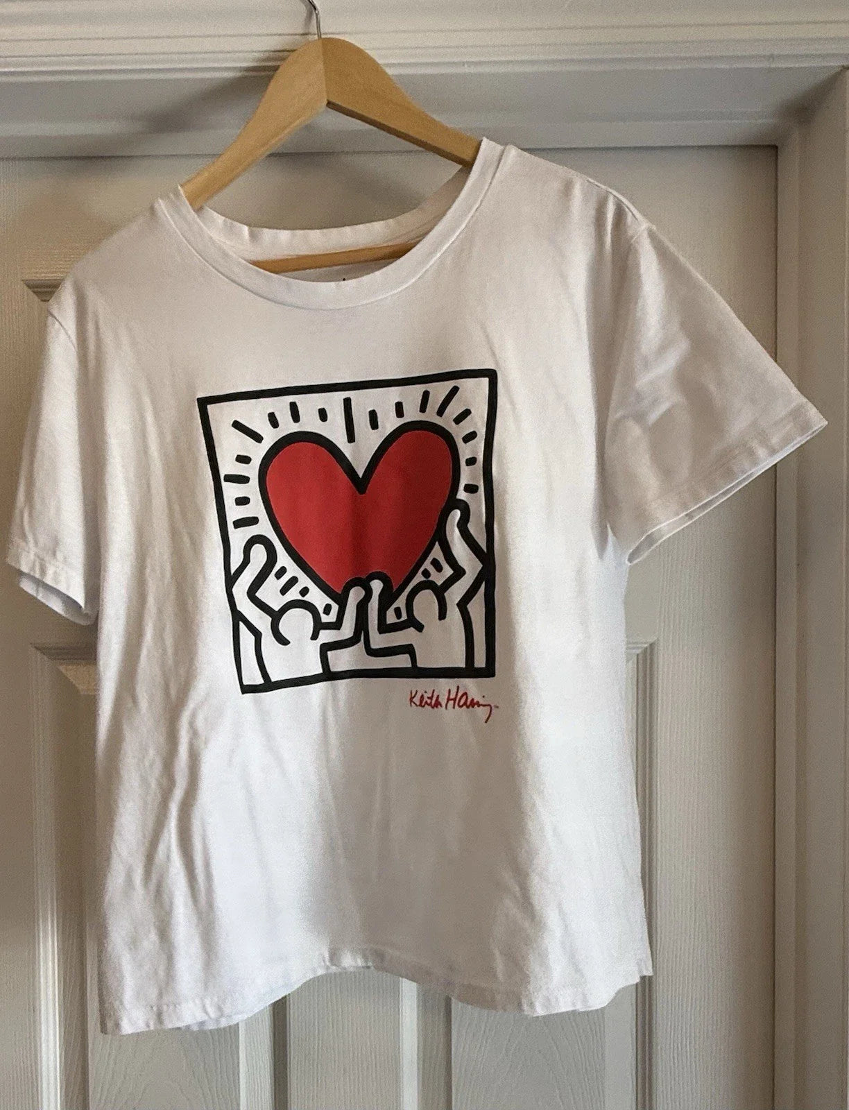 Keith Haring Graphic T-Shirt Men Large White Heart Art Short Sleeve Crewneck Tee Unisex T-shirt, Sweatshirt, Hoodie, Long Sleeve Tee - T-Shirt, Sweatshirt, Hoodie