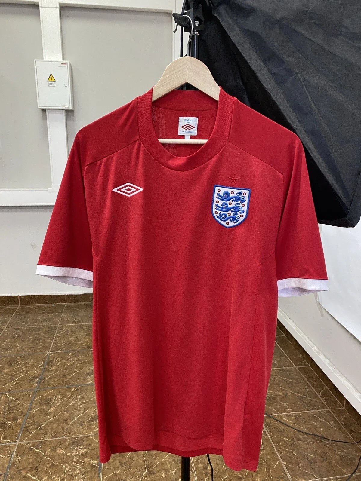 England Umbro 2016 soccer jersey training rare retro hype Y2K... Unisex T-shirt, Sweatshirt, Hoodie, Long Sleeve Tee - T-Shirt, Sweatshirt, Hoodie