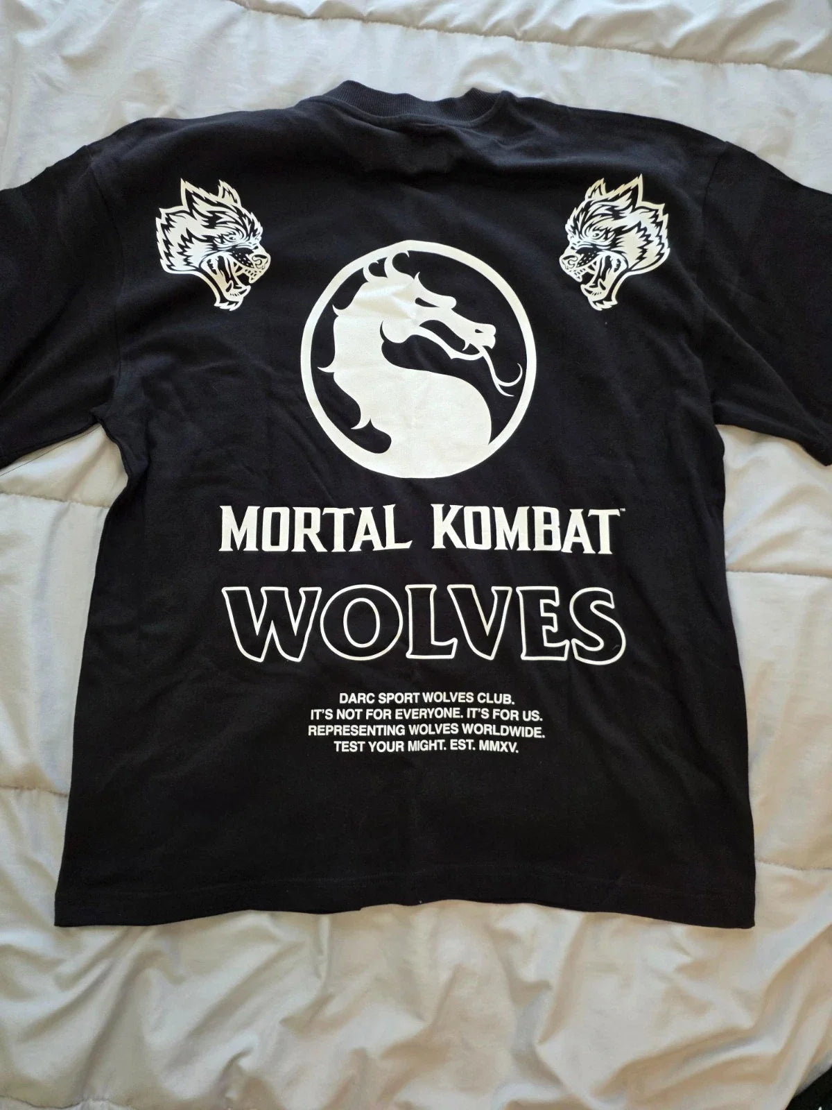 Darc Sport Mortal Kombat Tee Black Medium Sold Out Collab BNWT Dragon Logo Unisex T-shirt, Sweatshirt, Hoodie, Long Sleeve Tee - T-Shirt, Sweatshirt, Hoodie