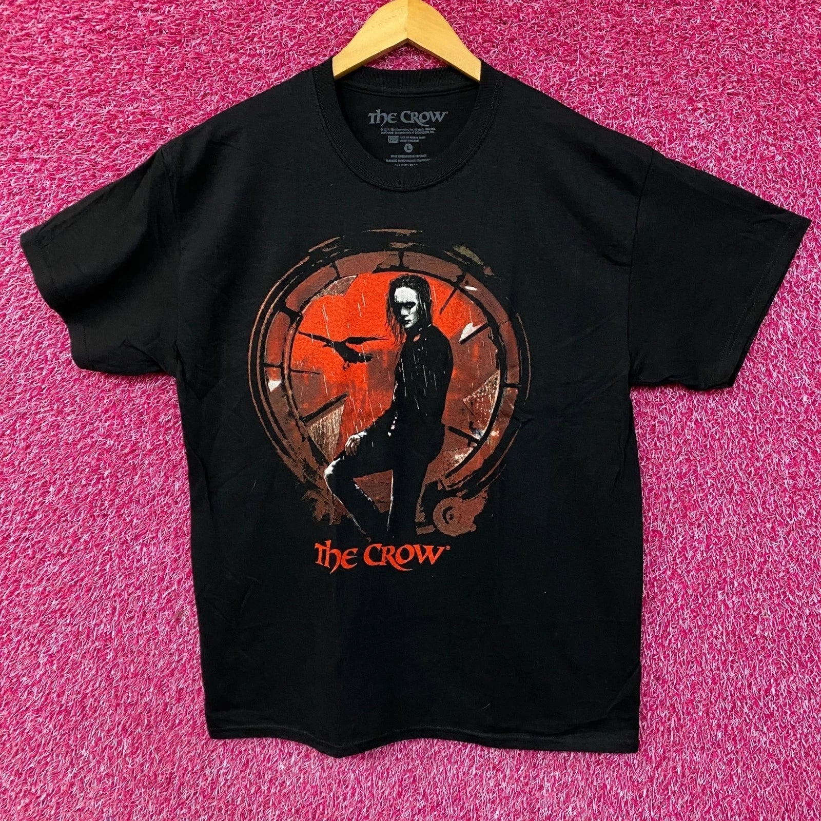 The Crow 1994 Movie Promo Poster Print T-Shirt Large Unisex T-shirt, Sweatshirt, Hoodie, Long Sleeve Tee - T-Shirt, Sweatshirt, Hoodie