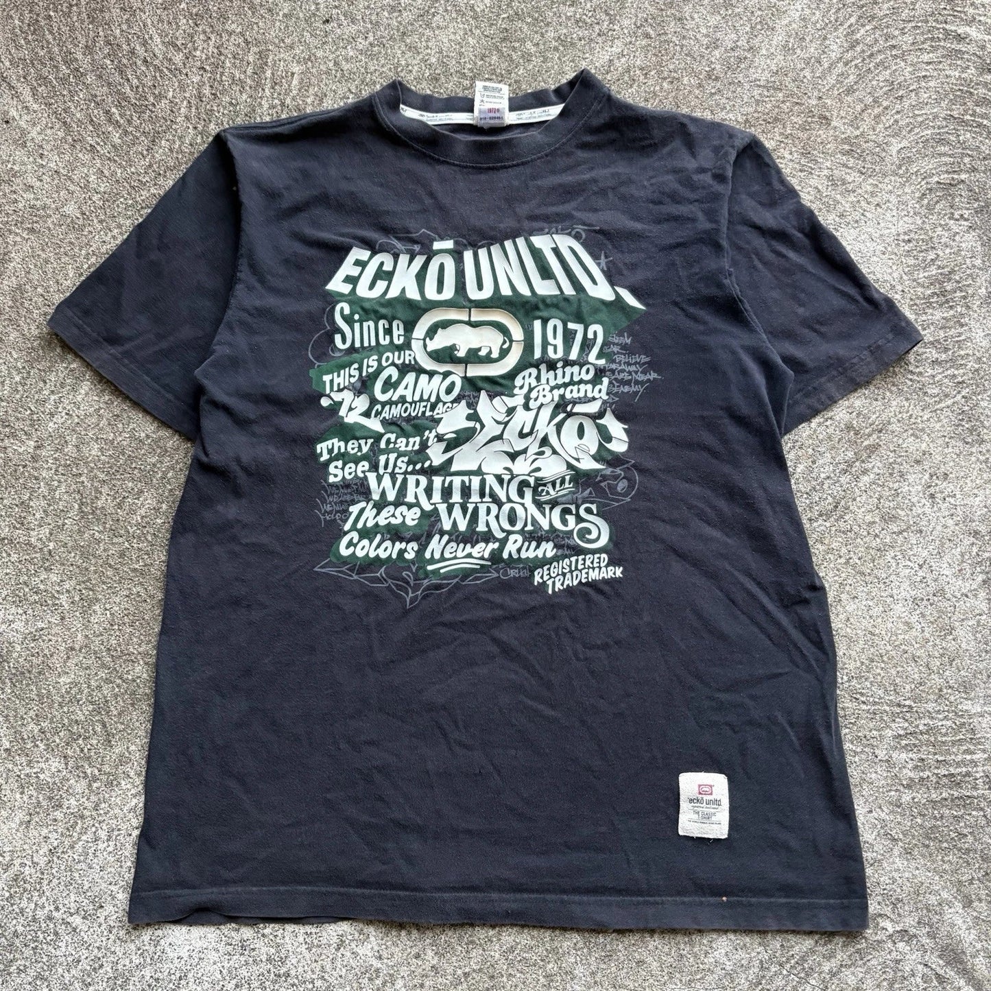 Y2K Ecko Unltd. Black T Shirt Grafitti Logo Mens M Skate Grunge Unisex T-shirt, Sweatshirt, Hoodie, Long Sleeve Tee - T-Shirt, Sweatshirt, Hoodie