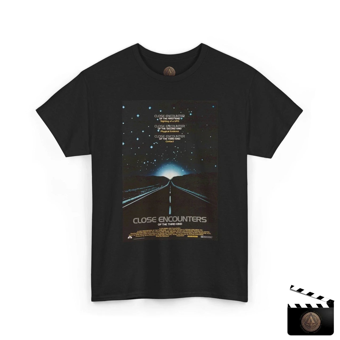 Close Encounters Of The Third Kind Movie Poster T-Shirt Unisex T-shirt, Sweatshirt, Hoodie, Long Sleeve Tee - T-Shirt, Sweatshirt, Hoodie