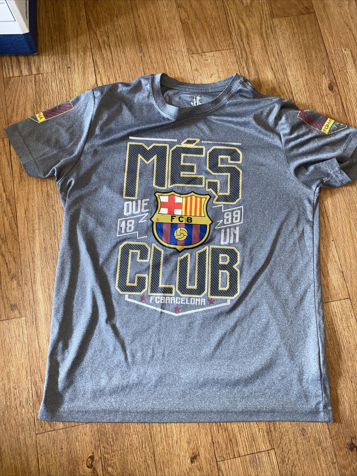 FC Barcelona Mens Shirt Size M Soccer Futbol Mes Que Un Club 7 Unisex T-shirt, Sweatshirt, Hoodie, Long Sleeve Tee - T-Shirt, Sweatshirt, Hoodie