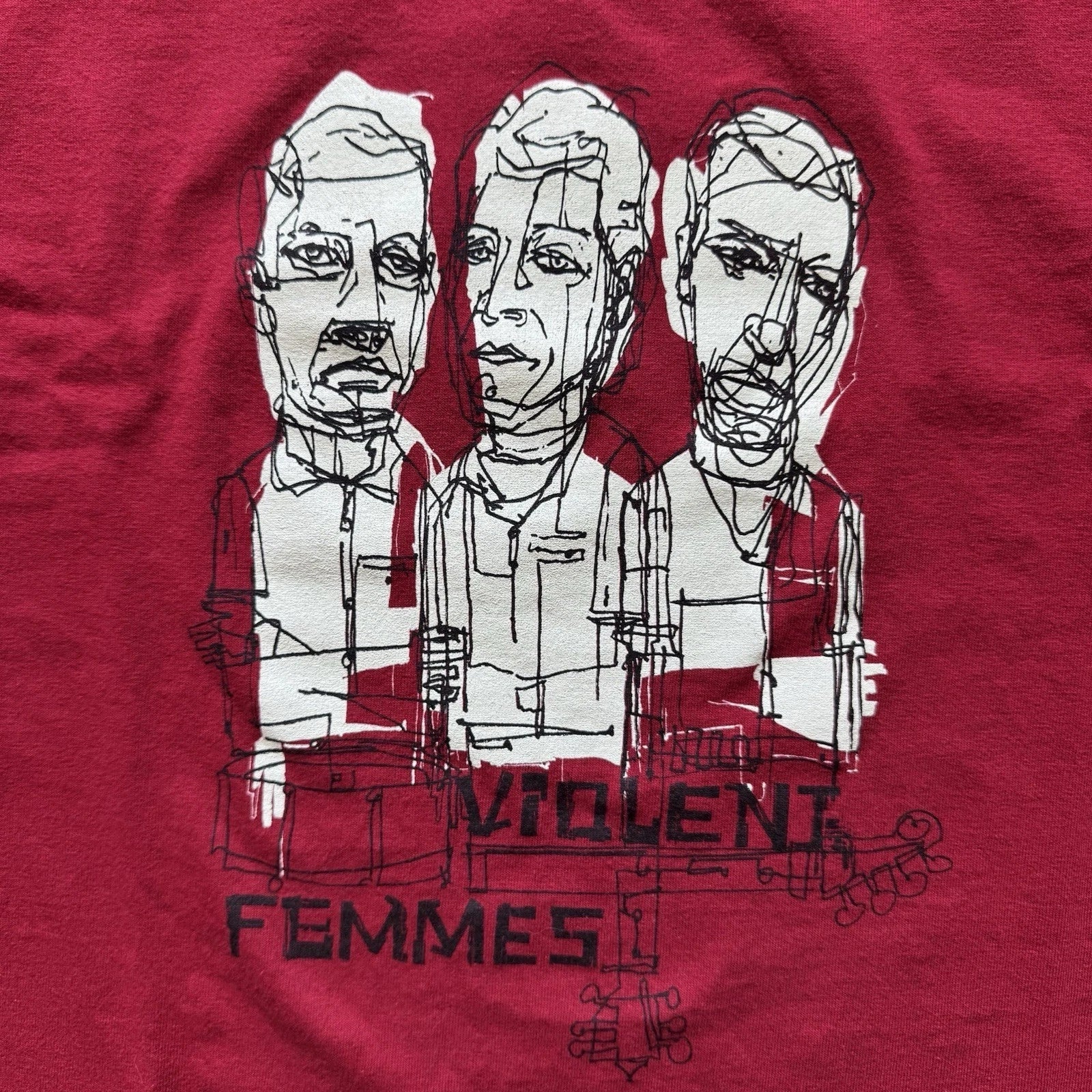 Vintage Red Violent Femmes Members Faces Pos T-Shirt UR015 FREE SHIPPING Unisex T-shirt, Sweatshirt, Hoodie, Long Sleeve Tee - T-Shirt, Sweatshirt, Hoodie