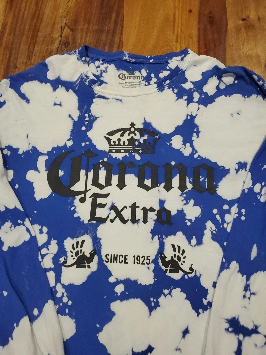 Corona Extra Beer Graphic T Shirt Men's L Blached Pattern Long Sleeve Unisex T-shirt, Sweatshirt, Hoodie, Long Sleeve Tee - T-Shirt, Sweatshirt, Hoodie