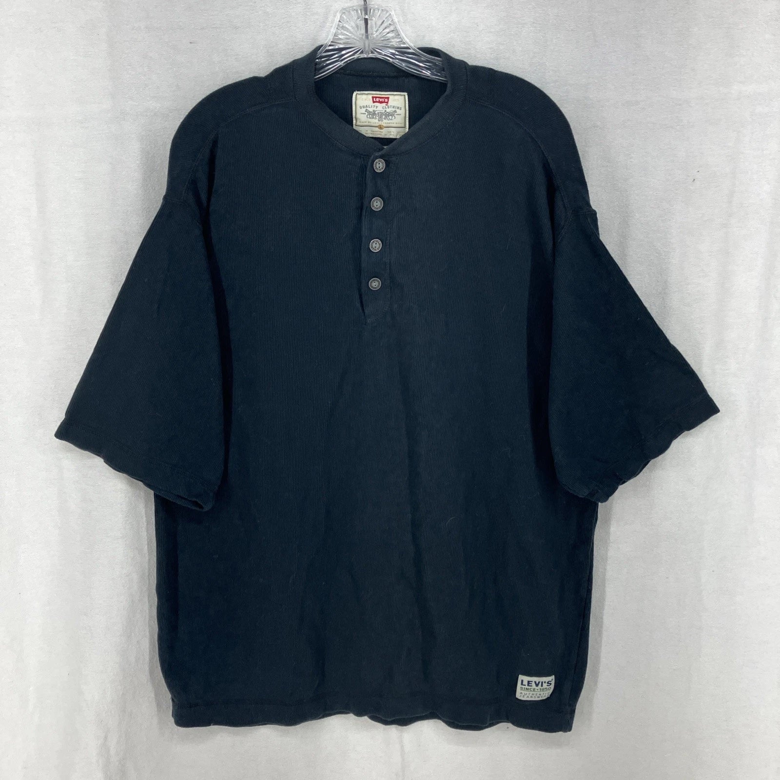 Men's Levi's Short Sleeve Henley Shirt Knit Ribbed Sz Large Black Unisex T-shirt, Sweatshirt, Hoodie, Long Sleeve Tee - T-Shirt, Sweatshirt, Hoodie