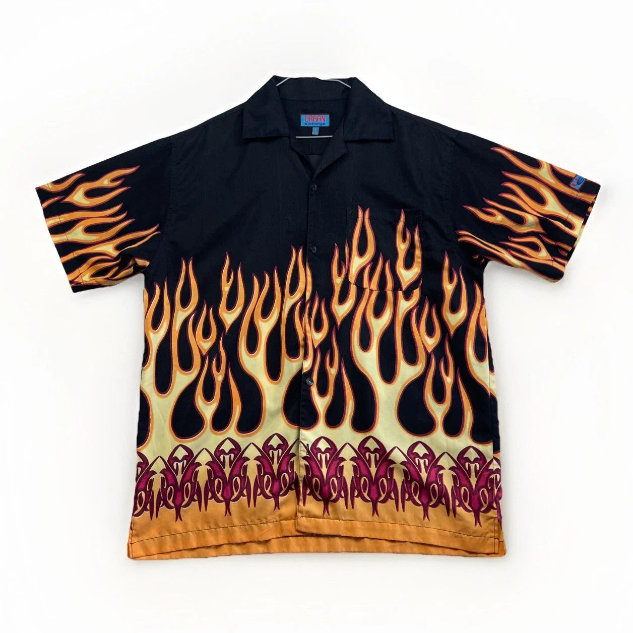 Y2K VTG Urban Exchange Sz M Shirt Flame Fire Tribal AOP Hawaiian Guy Fieri Read* Unisex T-shirt, Sweatshirt, Hoodie, Long Sleeve Tee - T-Shirt, Sweatshirt, Hoodie