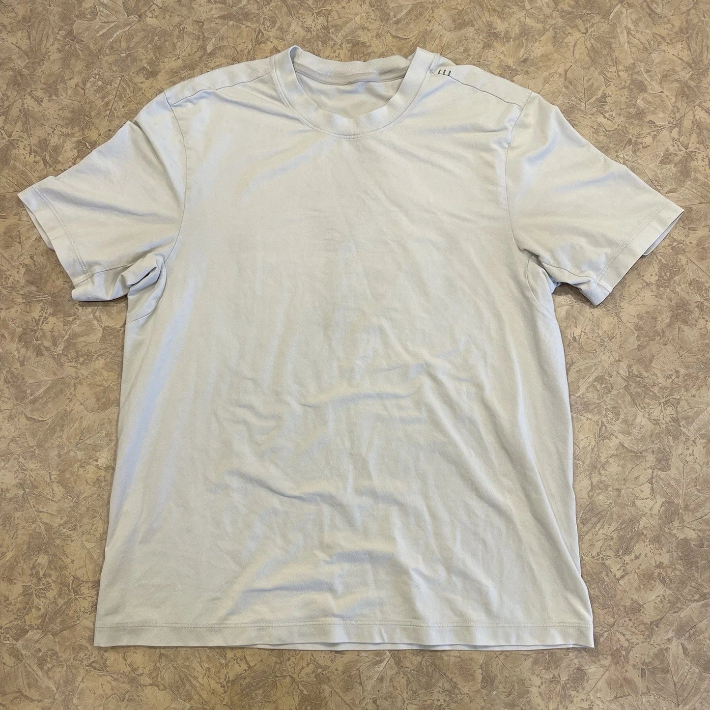 Lululemon Fundamental Tee Mens Medium Bone Performance Gym Yoga Training Shirt Unisex T-shirt, Sweatshirt, Hoodie, Long Sleeve Tee - T-Shirt, Sweatshirt, Hoodie