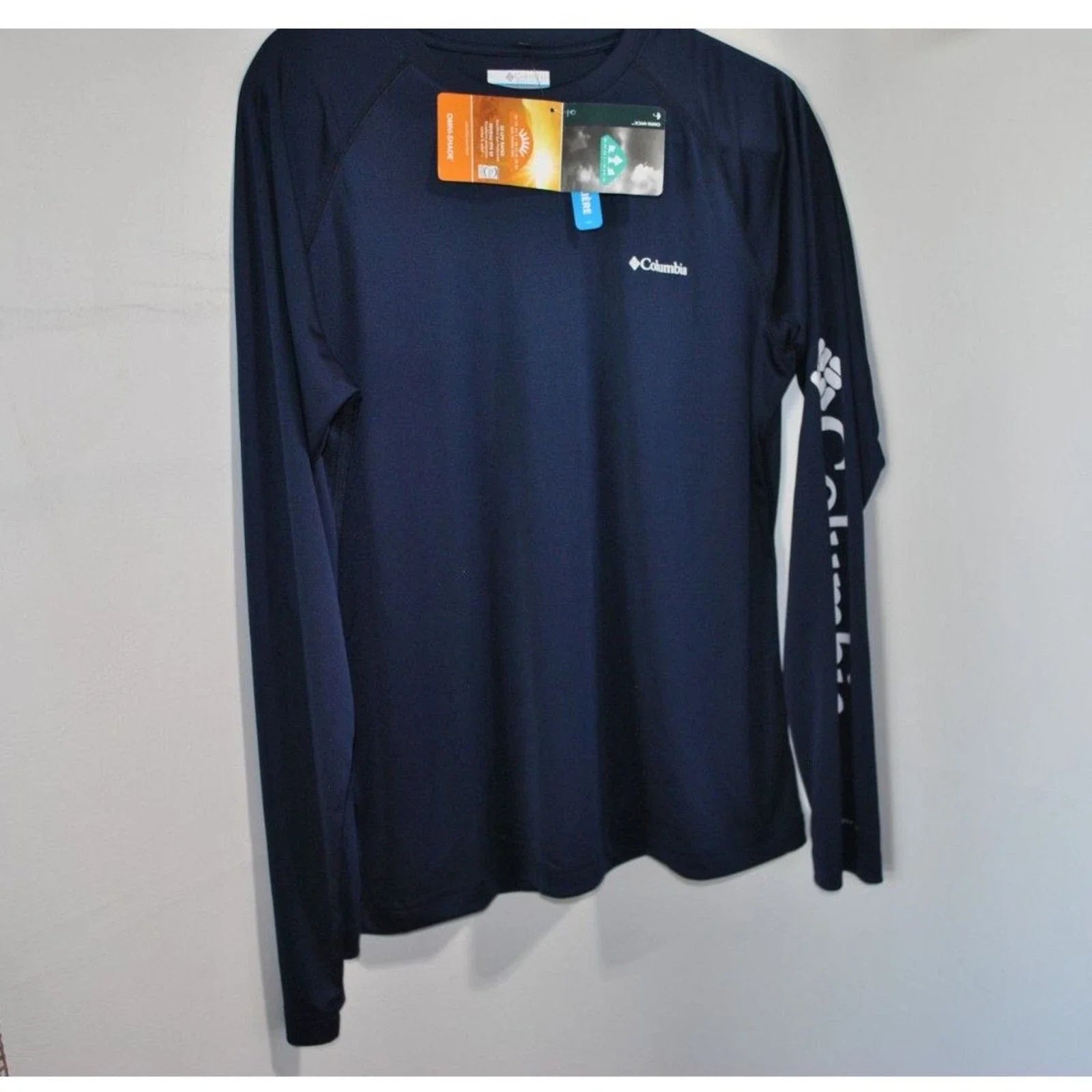 Men's Columbia Omni-Shade Navy Blue Long Sleeve Pullover shirt size Large New Unisex T-shirt, Sweatshirt, Hoodie, Long Sleeve Tee - T-Shirt, Sweatshirt, Hoodie