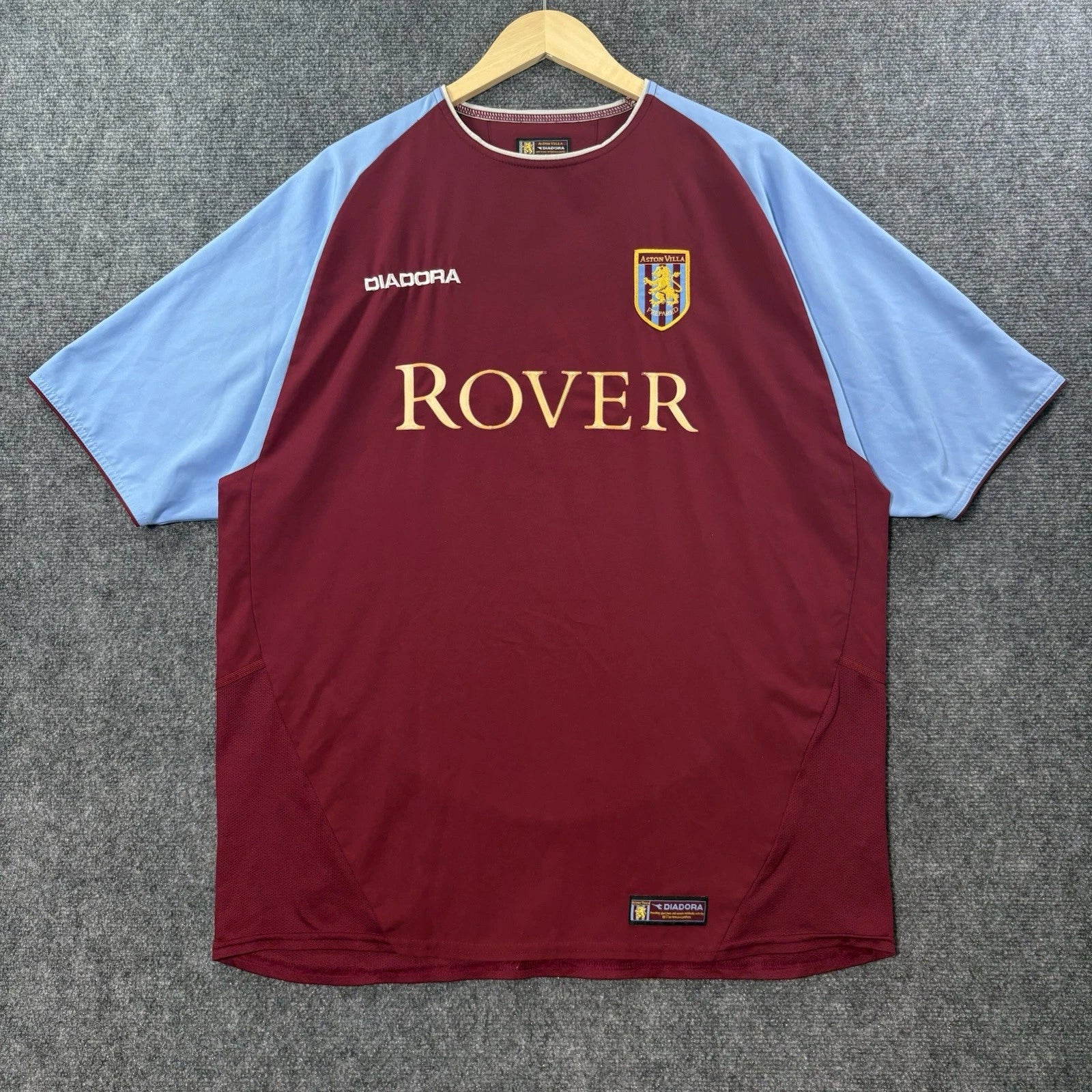 VTG Aston Villa 2003 2004 Home Soccer Jersey Mens L Rover Football Diadora Unisex T-shirt, Sweatshirt, Hoodie, Long Sleeve Tee - T-Shirt, Sweatshirt, Hoodie