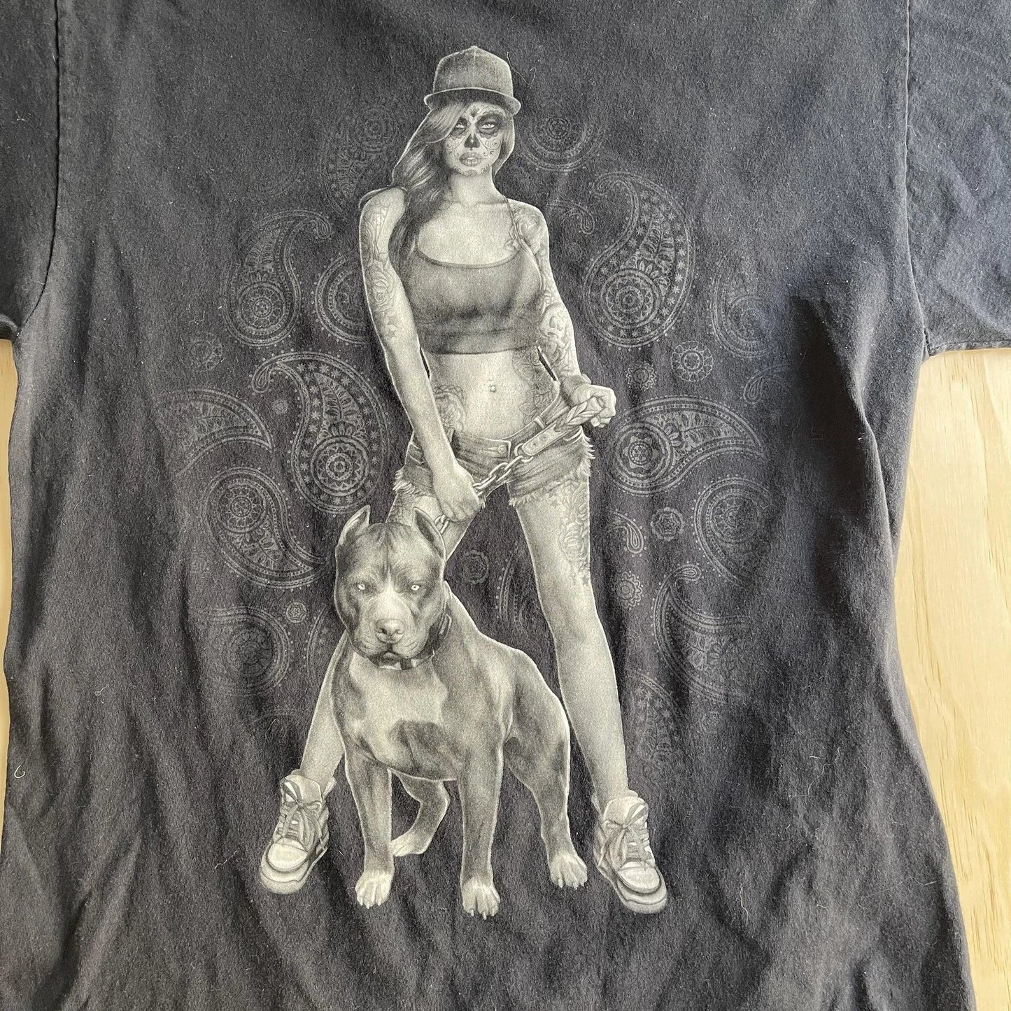 Vintage Y2K Skull Dog Graphic Tattoo Streetwear Shirt Mens Medium Black Unisex T-shirt, Sweatshirt, Hoodie, Long Sleeve Tee - T-Shirt, Sweatshirt, Hoodie