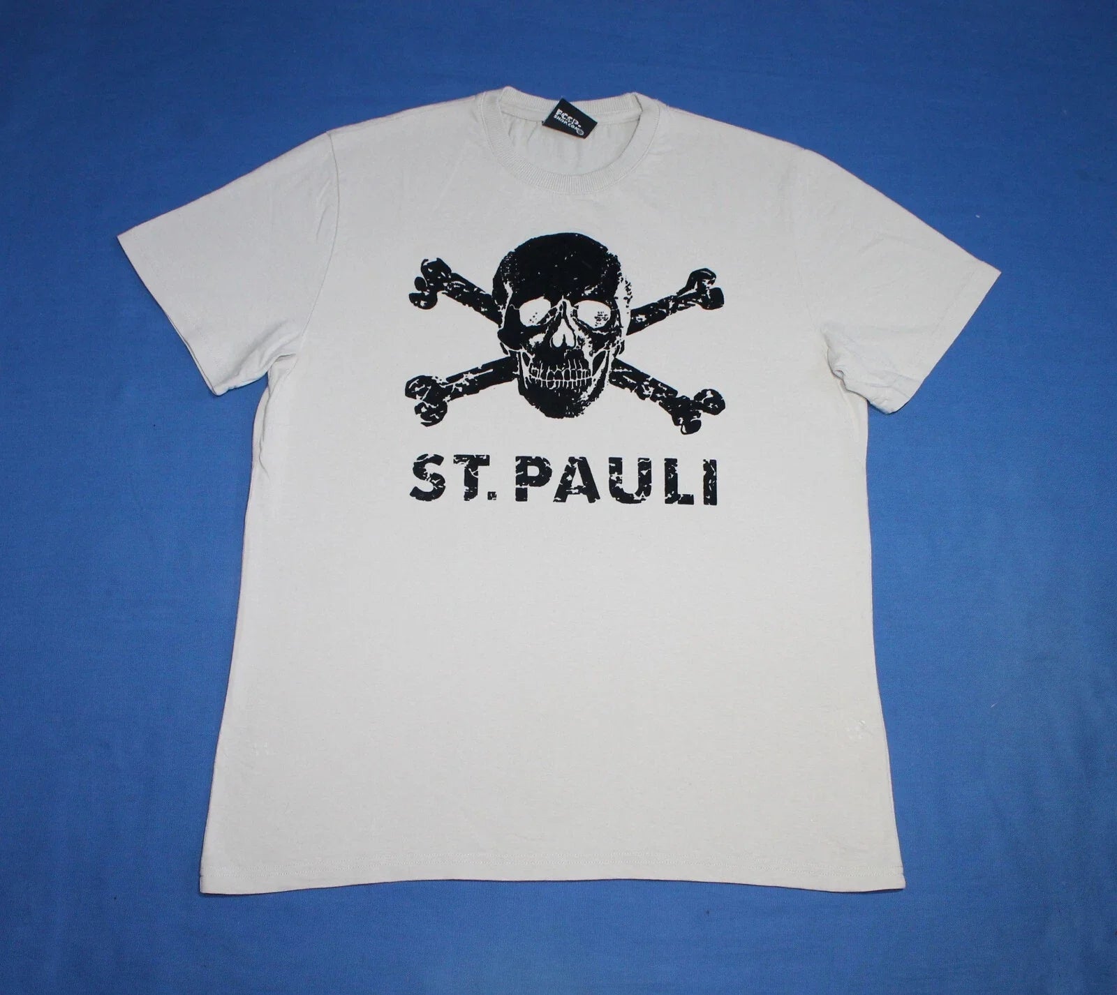 FC St. Pauli Shirt Skull Print Beige Men's Tee M Unisex T-shirt, Sweatshirt, Hoodie, Long Sleeve Tee - T-Shirt, Sweatshirt, Hoodie