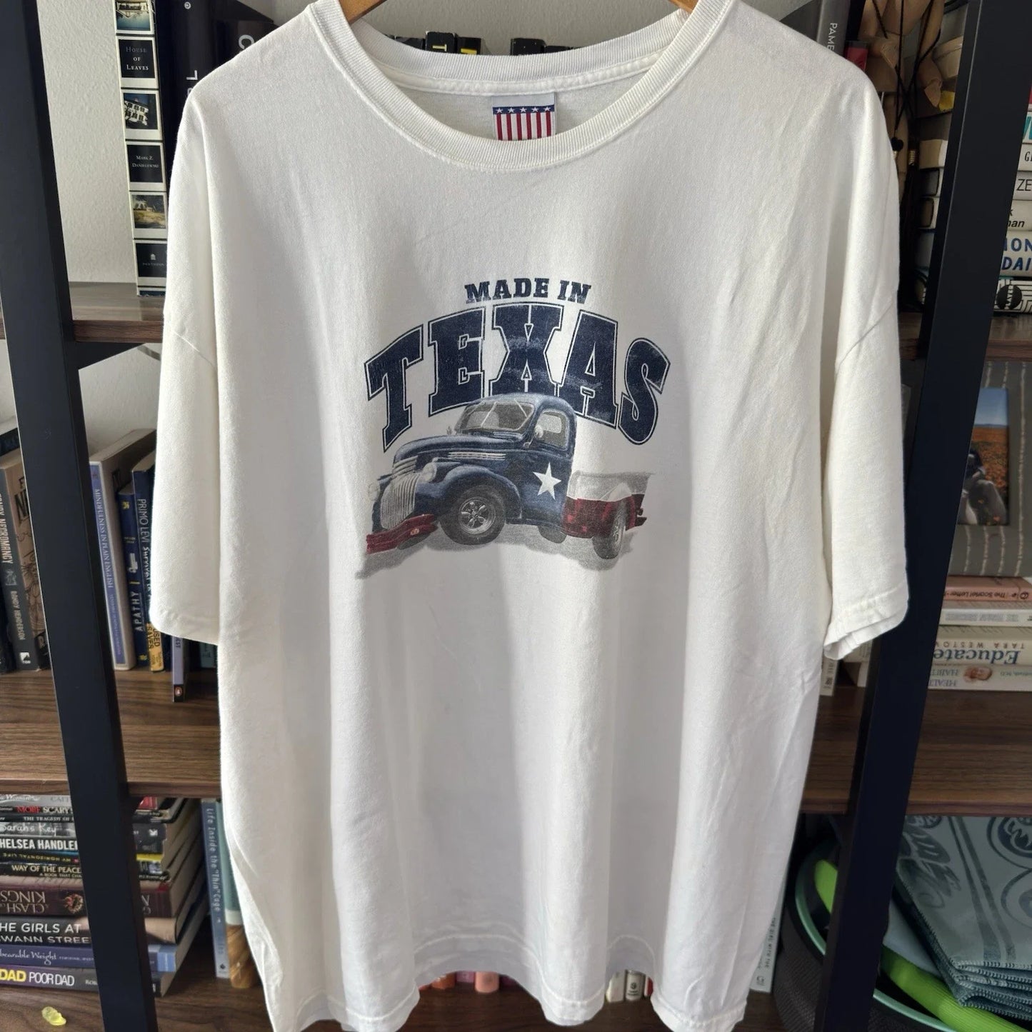 Vintage Y2K Made In Texas Pick up Truck T-shirt Size 2XL USA Unisex T-shirt, Sweatshirt, Hoodie, Long Sleeve Tee - T-Shirt, Sweatshirt, Hoodie