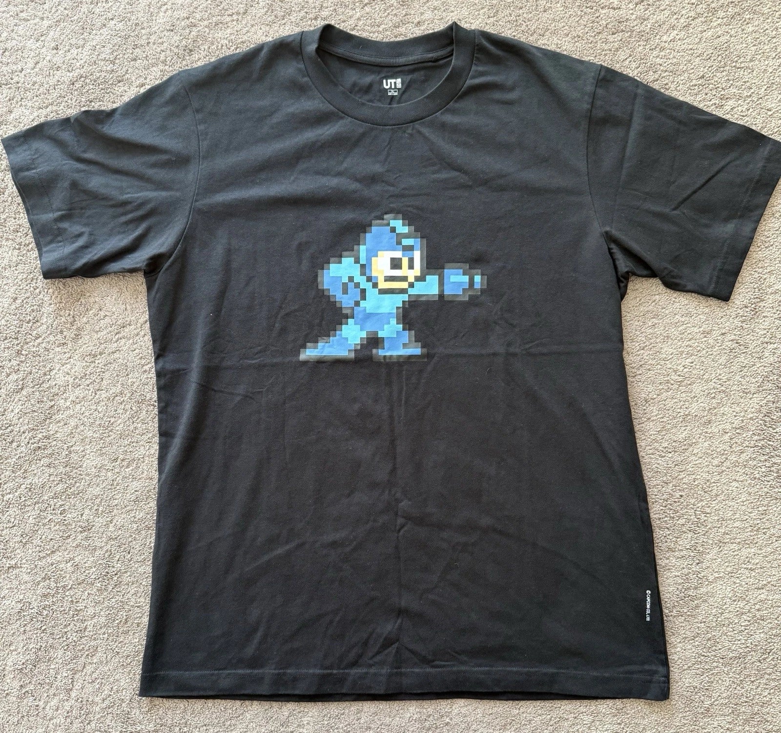 Uniqlo UT x Capcom Mega Man Black T-Shirt Men's XL Pixel Art Unisex T-shirt, Sweatshirt, Hoodie, Long Sleeve Tee - T-Shirt, Sweatshirt, Hoodie