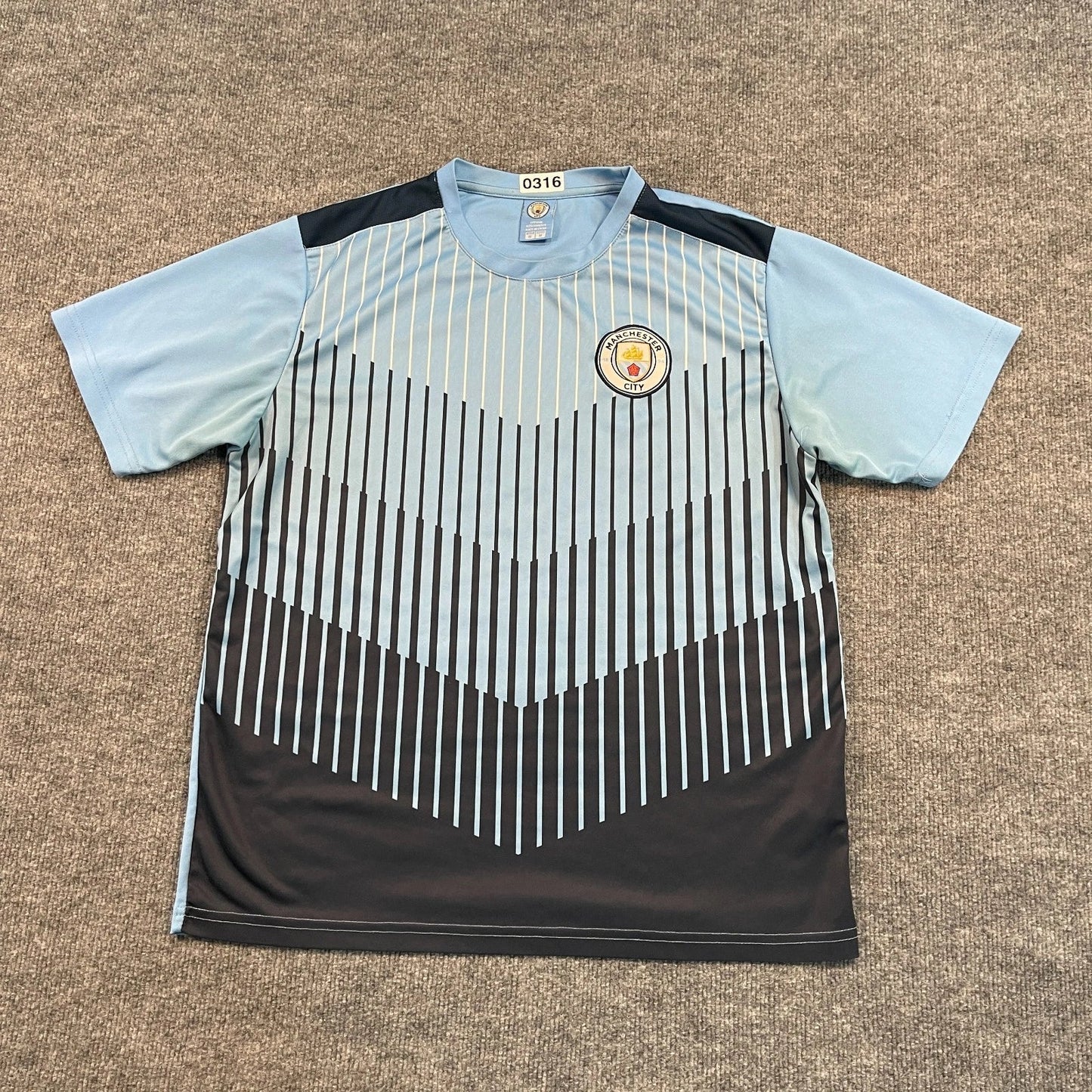 Vintage Manchester City Football Club Shirt Medium 21x26 Premier-League Unisex T-shirt, Sweatshirt, Hoodie, Long Sleeve Tee - T-Shirt, Sweatshirt, Hoodie