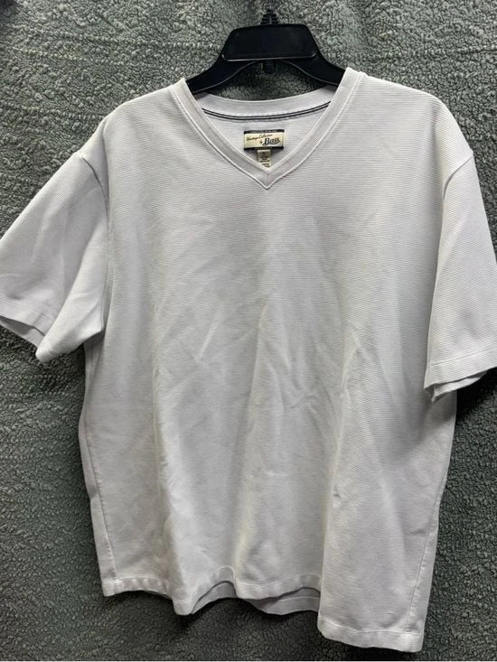 Bass Men's White V-Neck Short Sleeve Tee Unisex T-shirt, Sweatshirt, Hoodie, Long Sleeve Tee - T-Shirt, Sweatshirt, Hoodie