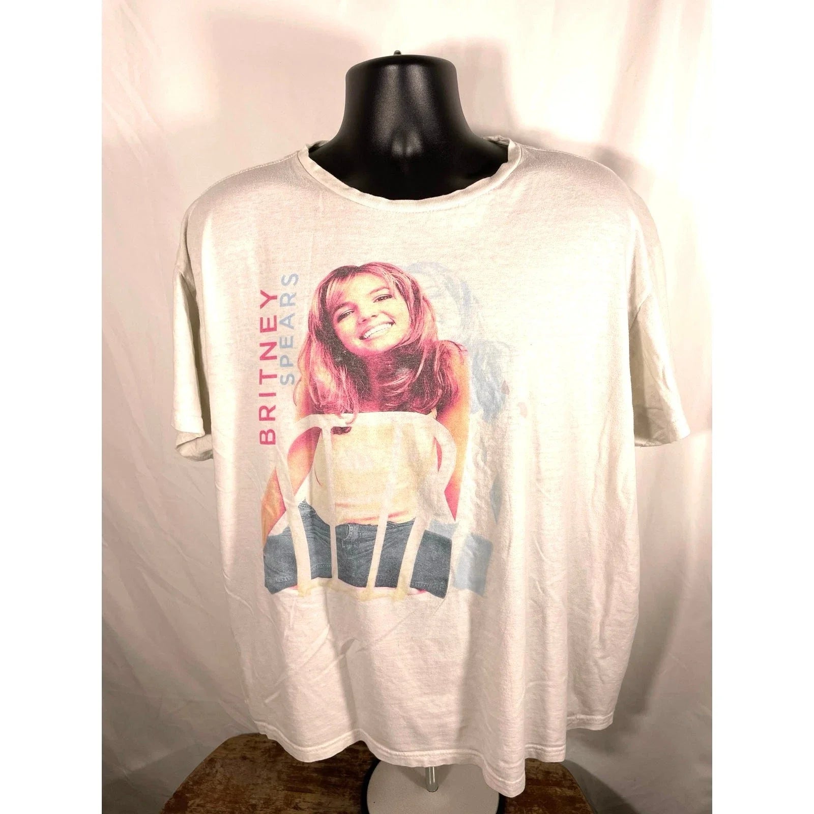Britney Spears Graphic Tee White XXL 2021 Oversized Unisex T-shirt, Sweatshirt, Hoodie, Long Sleeve Tee - T-Shirt, Sweatshirt, Hoodie