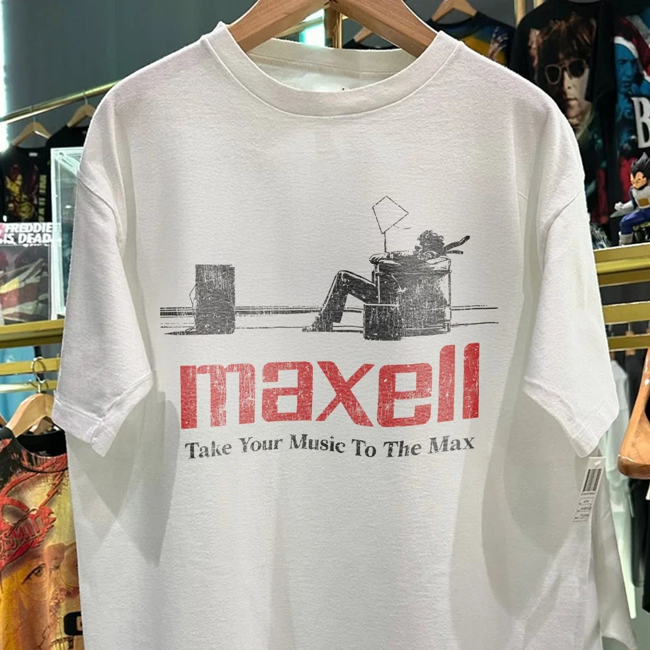 90s Maxell Aged White T-Shirt M Unisex T-shirt, Sweatshirt, Hoodie, Long Sleeve Tee - T-Shirt, Sweatshirt, Hoodie