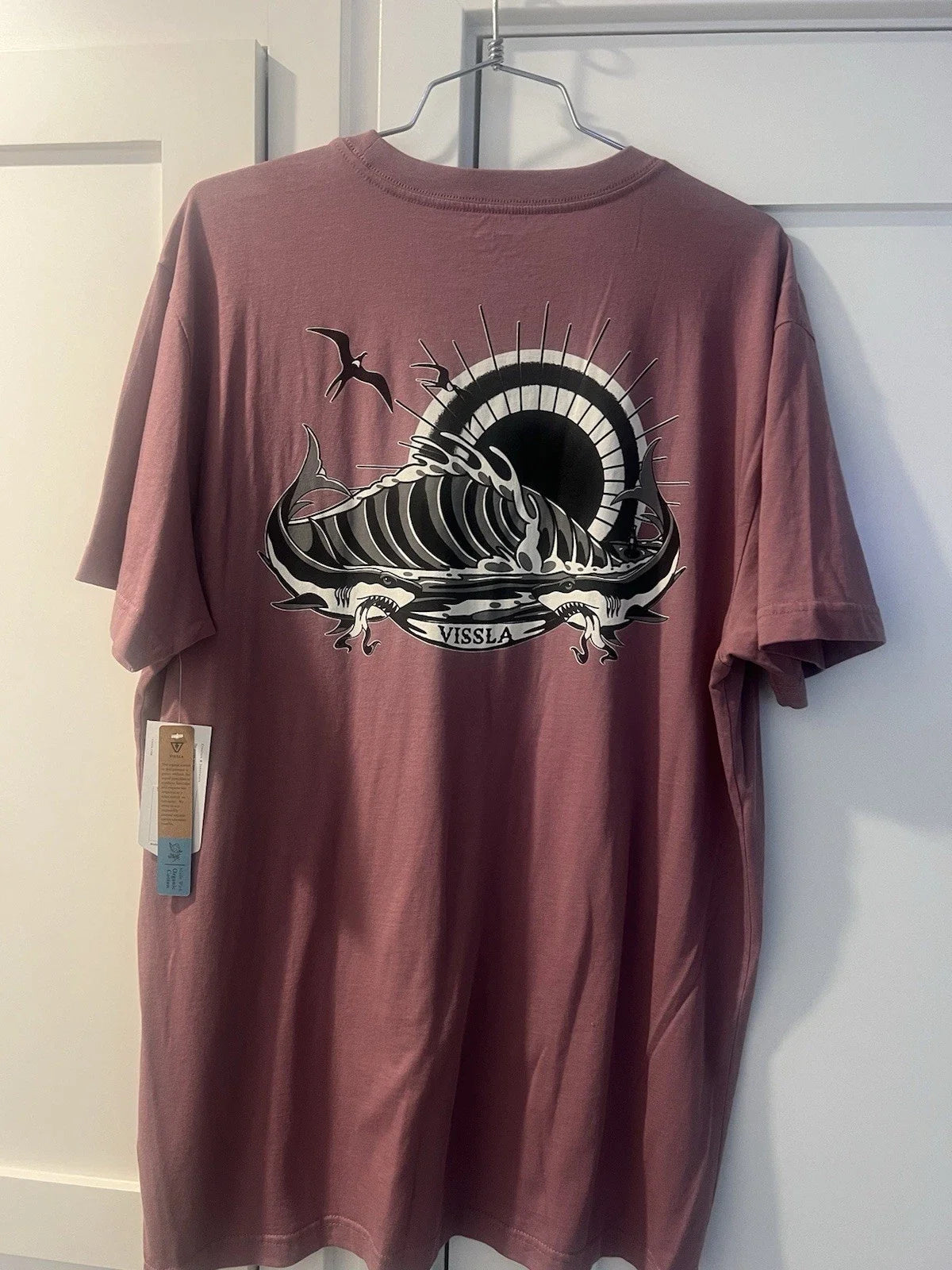 Vissla premium t-shirt Size L New Unisex T-shirt, Sweatshirt, Hoodie, Long Sleeve Tee - T-Shirt, Sweatshirt, Hoodie