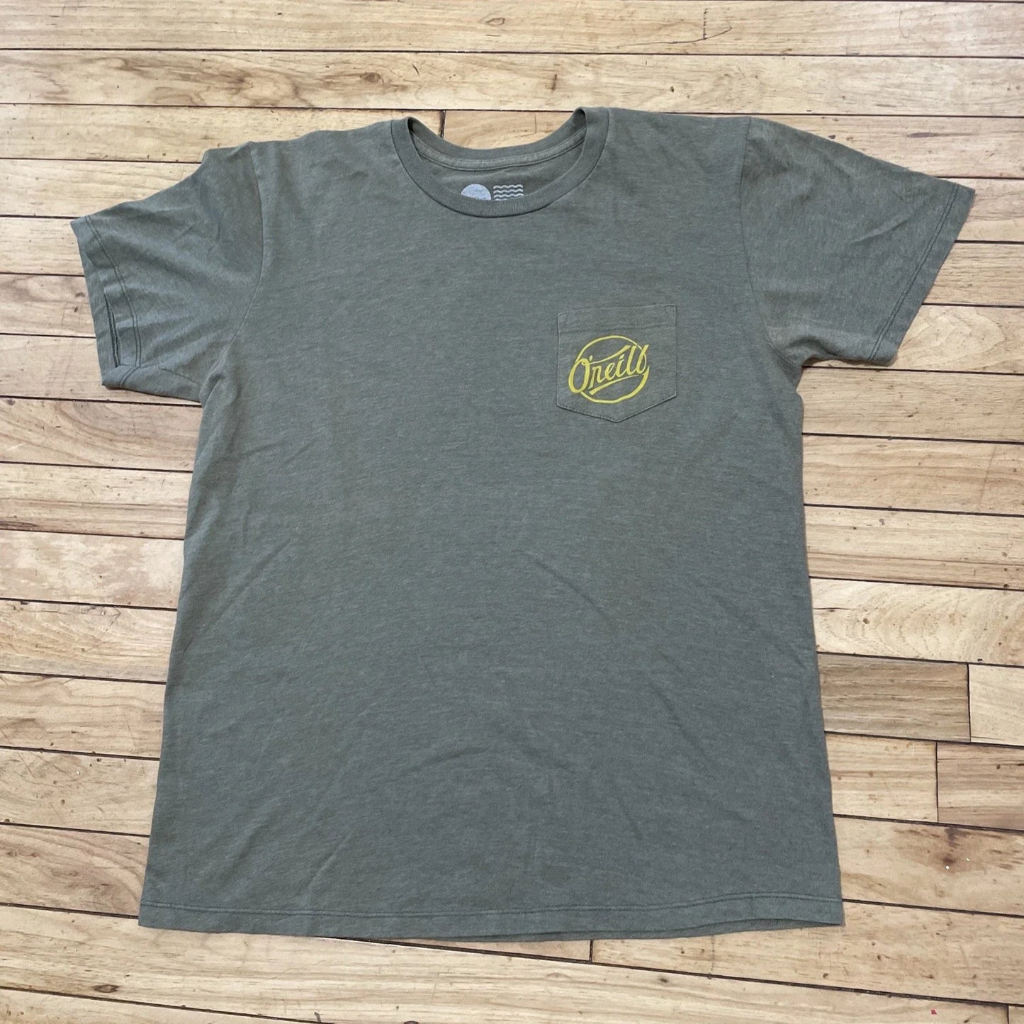O'Neill Y2k Surf Shirt Men M Modern Fit Olive Green Yellow Graphic Tee 40" Unisex T-shirt, Sweatshirt, Hoodie, Long Sleeve Tee - T-Shirt, Sweatshirt, Hoodie