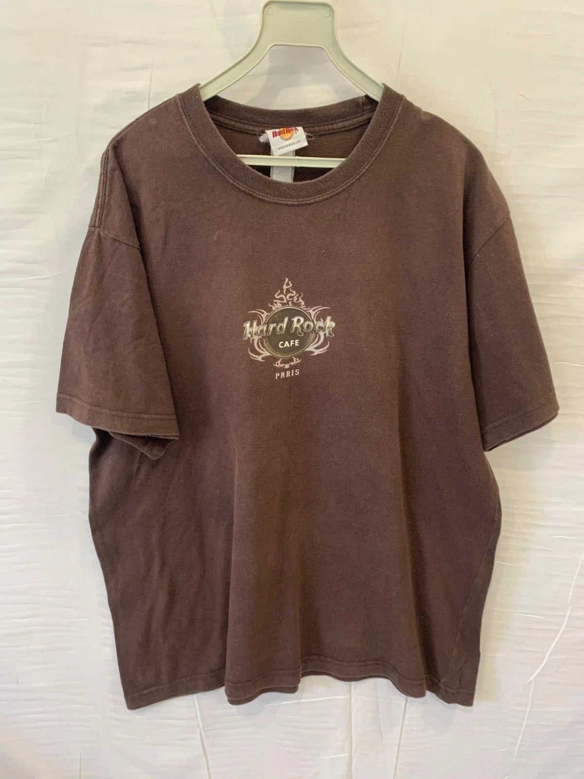 Y2K Hard Rock Cafe ParisT-Shirt Brown Dragon Tiger Guitar Graphic Men Boxy XL#73 Unisex T-shirt, Sweatshirt, Hoodie, Long Sleeve Tee - T-Shirt, Sweatshirt, Hoodie