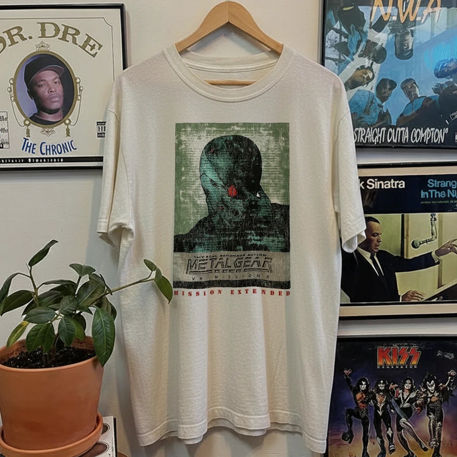90s Metal Gear Solid Aged White T-Shirt M Unisex T-shirt, Sweatshirt, Hoodie, Long Sleeve Tee - T-Shirt, Sweatshirt, Hoodie