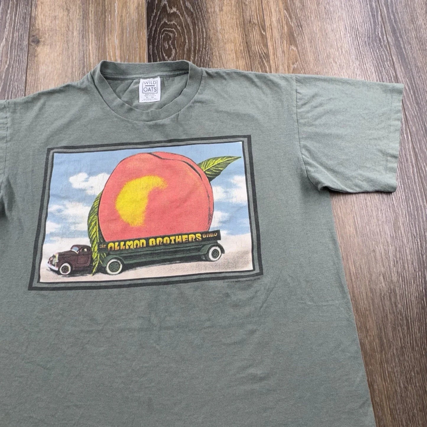Vintage Allman Brothers Shirt Mens XL Green 1995 Eat Peach Peace Tour Concert Unisex T-shirt, Sweatshirt, Hoodie, Long Sleeve Tee - T-Shirt, Sweatshirt, Hoodie