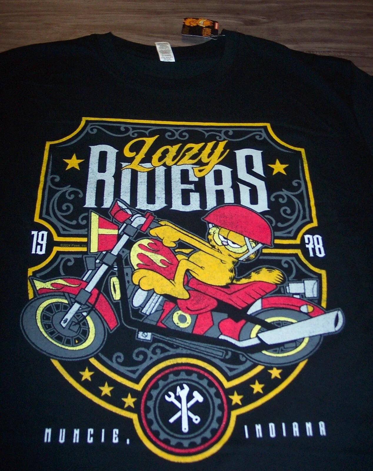 VINTAGE STYLE GARFIELD Lazy Riders Motorcycles T-Shirt MENS MEDIUM PETITE INEW Unisex T-shirt, Sweatshirt, Hoodie, Long Sleeve Tee - T-Shirt, Sweatshirt, Hoodie