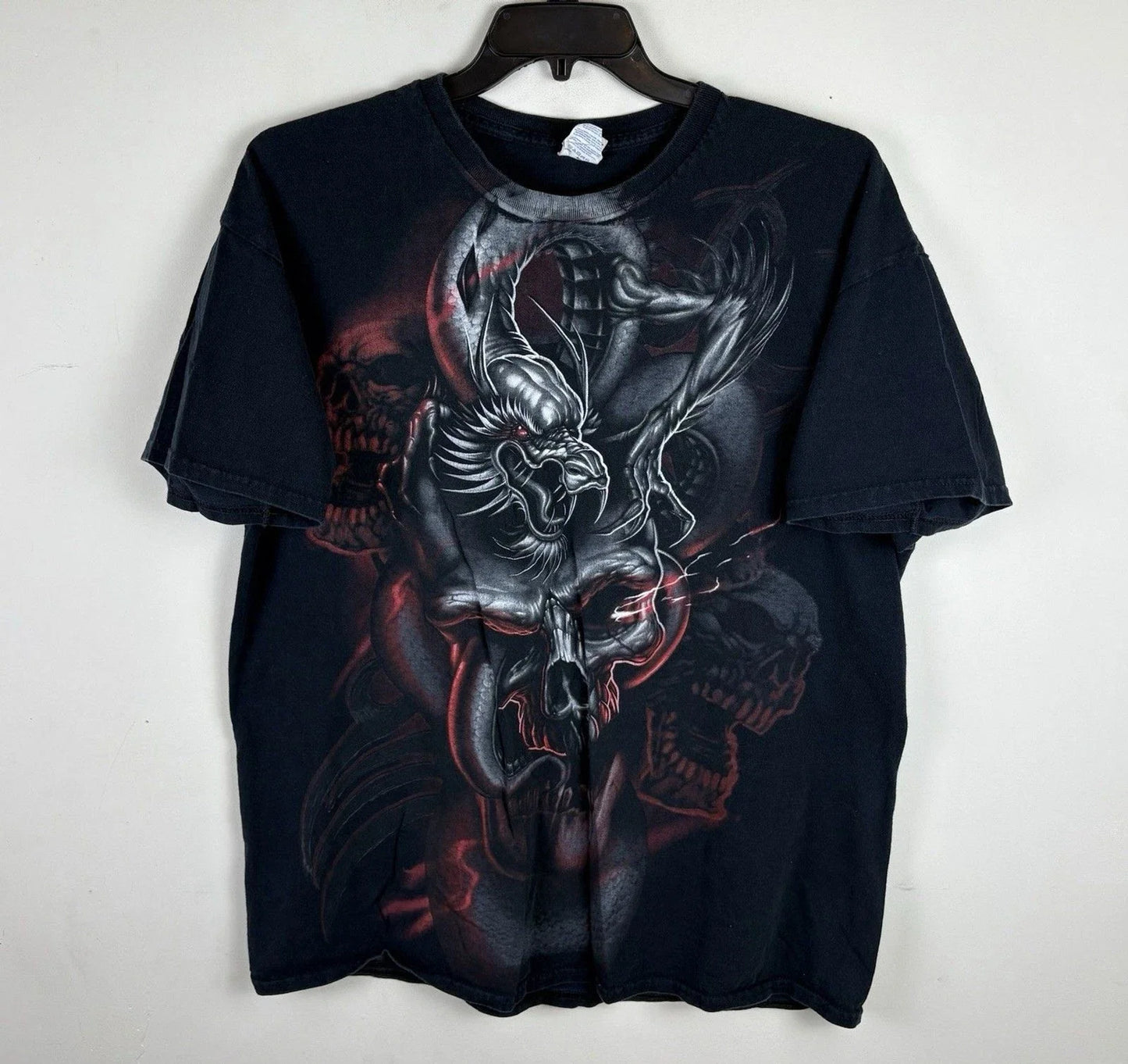 Y2K Skulls / Dragons Big Graphic T-Shirt / Black / Size XL Unisex T-shirt, Sweatshirt, Hoodie, Long Sleeve Tee - T-Shirt, Sweatshirt, Hoodie