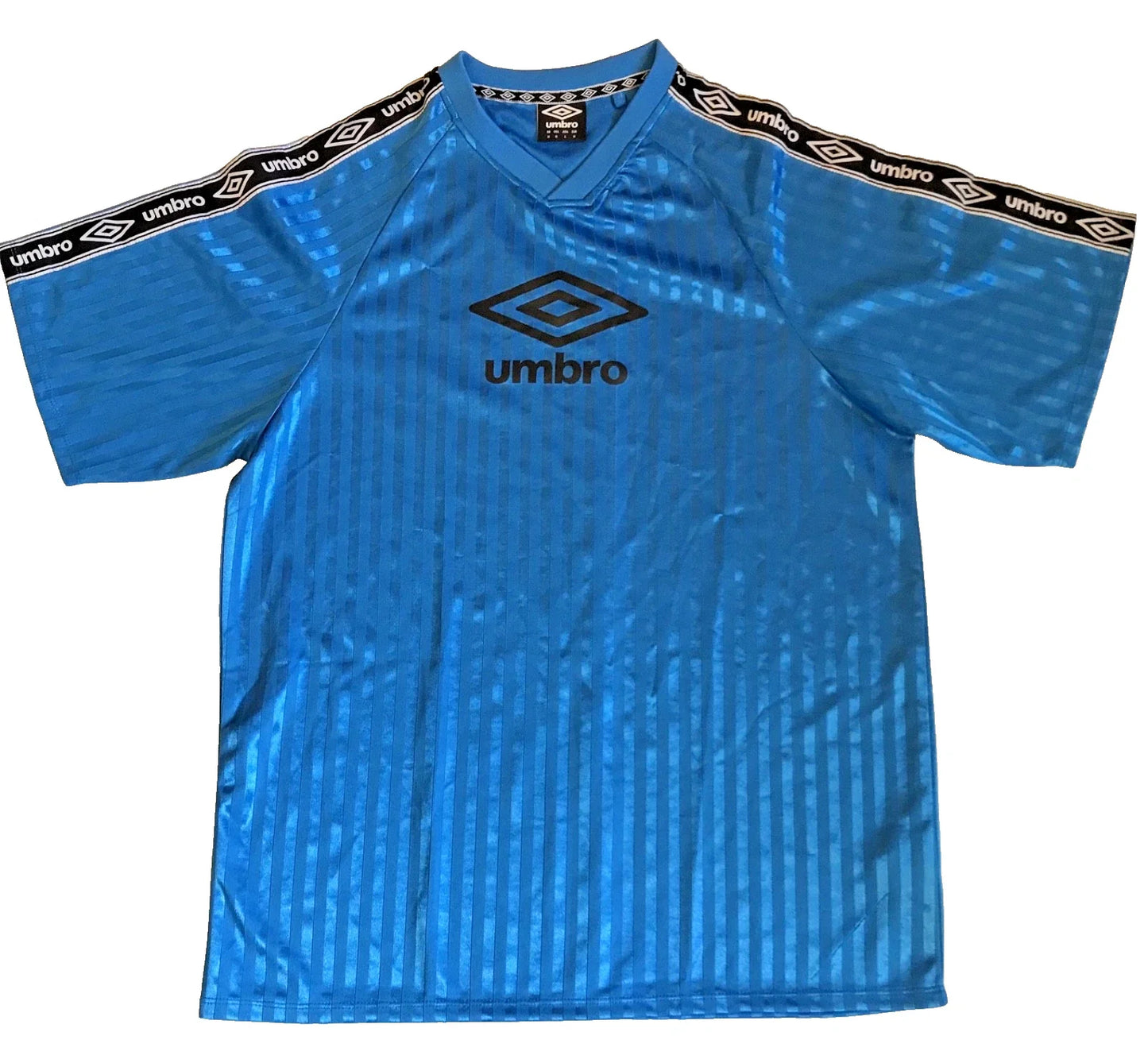 Umbro Blue Repeat Logo Soccer Top Size Medium Unisex T-shirt, Sweatshirt, Hoodie, Long Sleeve Tee - T-Shirt, Sweatshirt, Hoodie