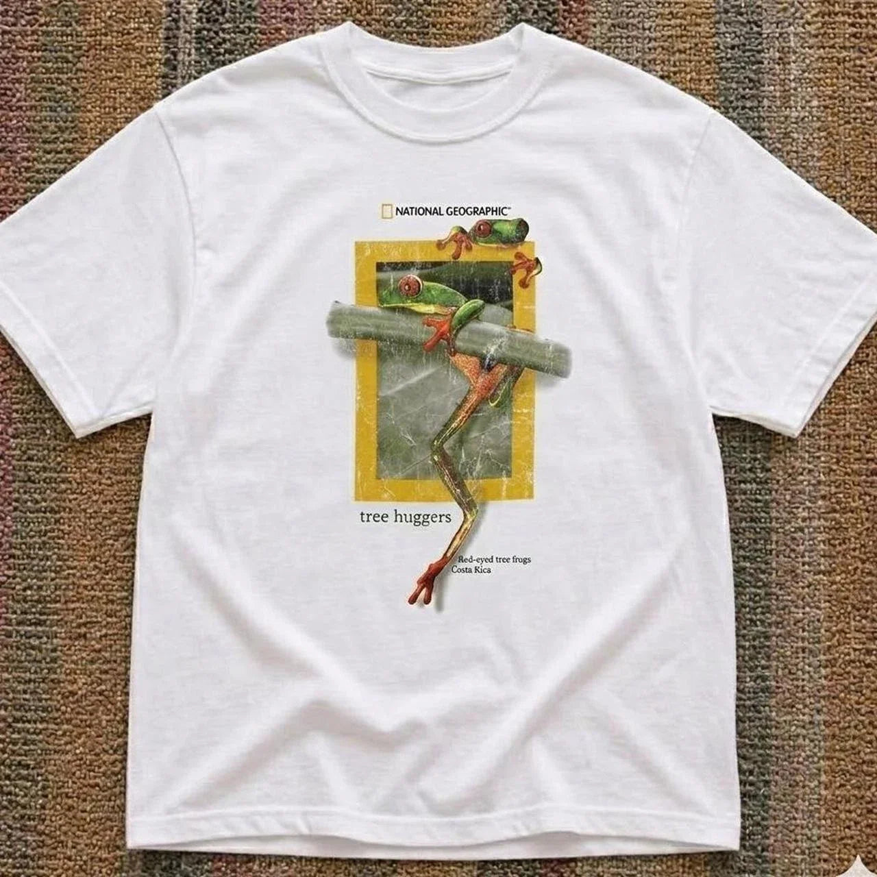 Y2K National Geographic Red-eyed Tree Frogs T-Shirt Unisex T-shirt, Sweatshirt, Hoodie, Long Sleeve Tee - T-Shirt, Sweatshirt, Hoodie