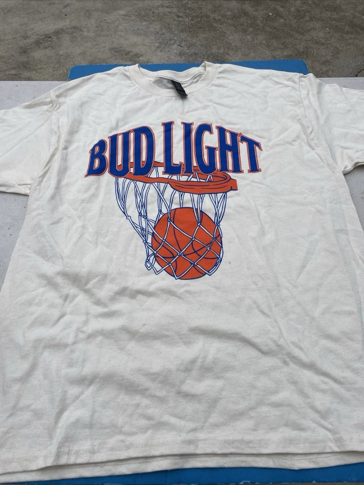 Bud Light Basketball Hanes White Short Sleeve Cotton T-Shirt Men's L New Unisex T-shirt, Sweatshirt, Hoodie, Long Sleeve Tee - T-Shirt, Sweatshirt, Hoodie