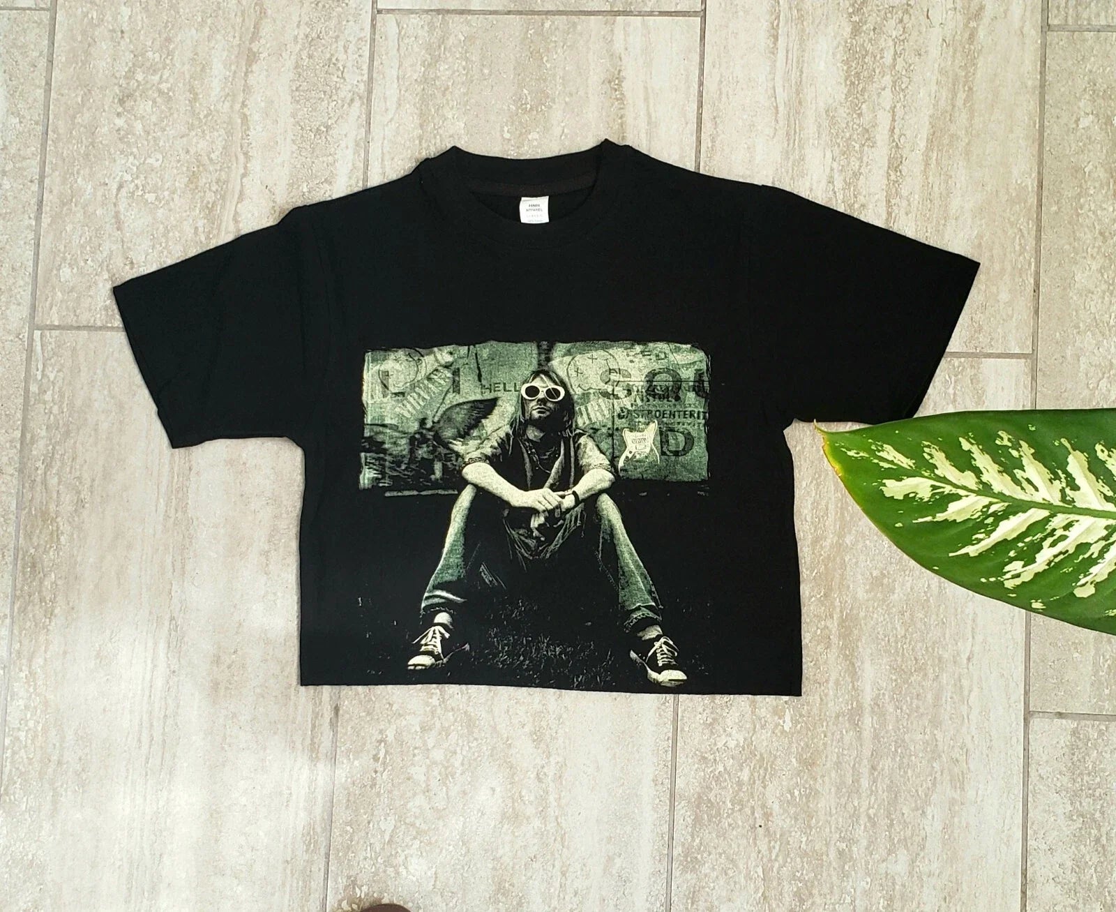 kurt cobain cropped top shirt Unisex T-shirt, Sweatshirt, Hoodie, Long Sleeve Tee - T-Shirt, Sweatshirt, Hoodie