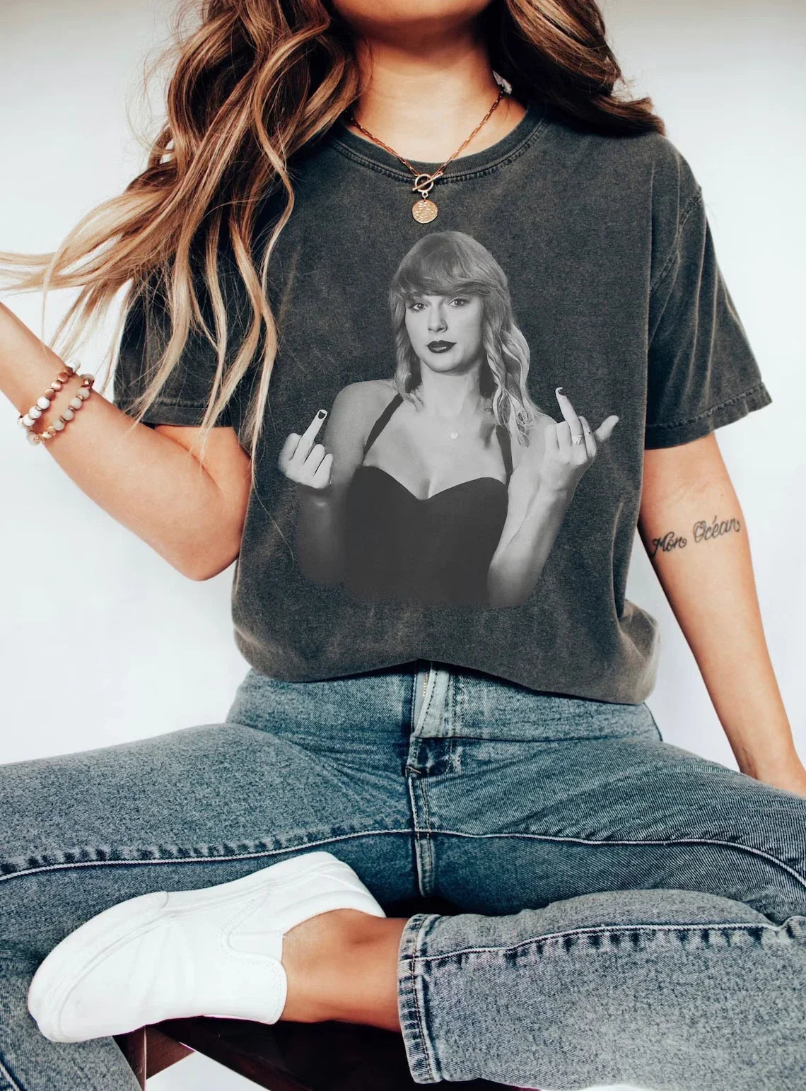 2X-LARGE Taylor Middle Finger Shirt, Trendy Aesthetic Comfort Colors Tee Rep Era Unisex T-shirt, Sweatshirt, Hoodie, Long Sleeve Tee - T-Shirt, Sweatshirt, Hoodie