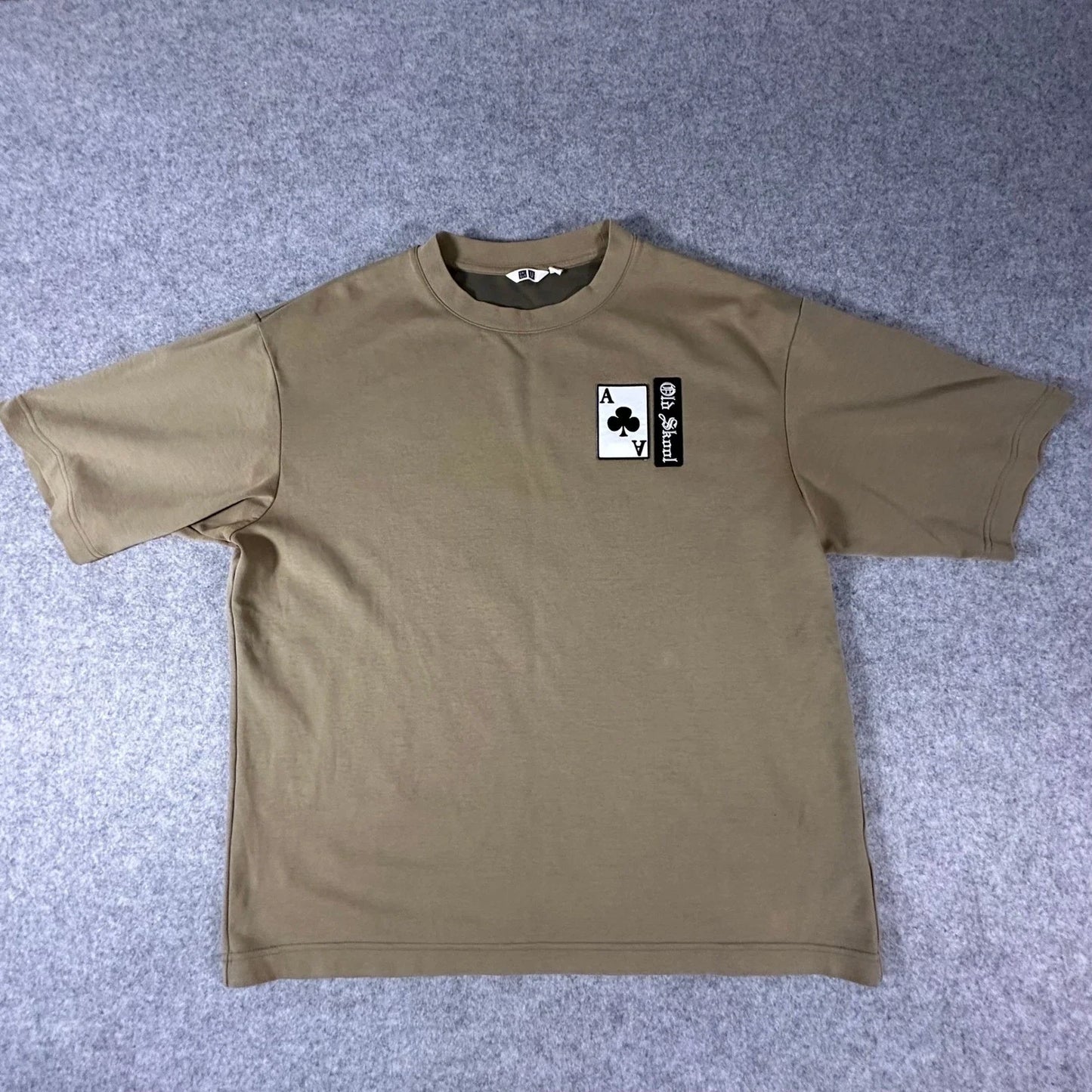 Uniqlo U T-Shirt Mens XL Tan Ace of Clubs Old Skool Patch Custom Short Sleeve Unisex T-shirt, Sweatshirt, Hoodie, Long Sleeve Tee - T-Shirt, Sweatshirt, Hoodie