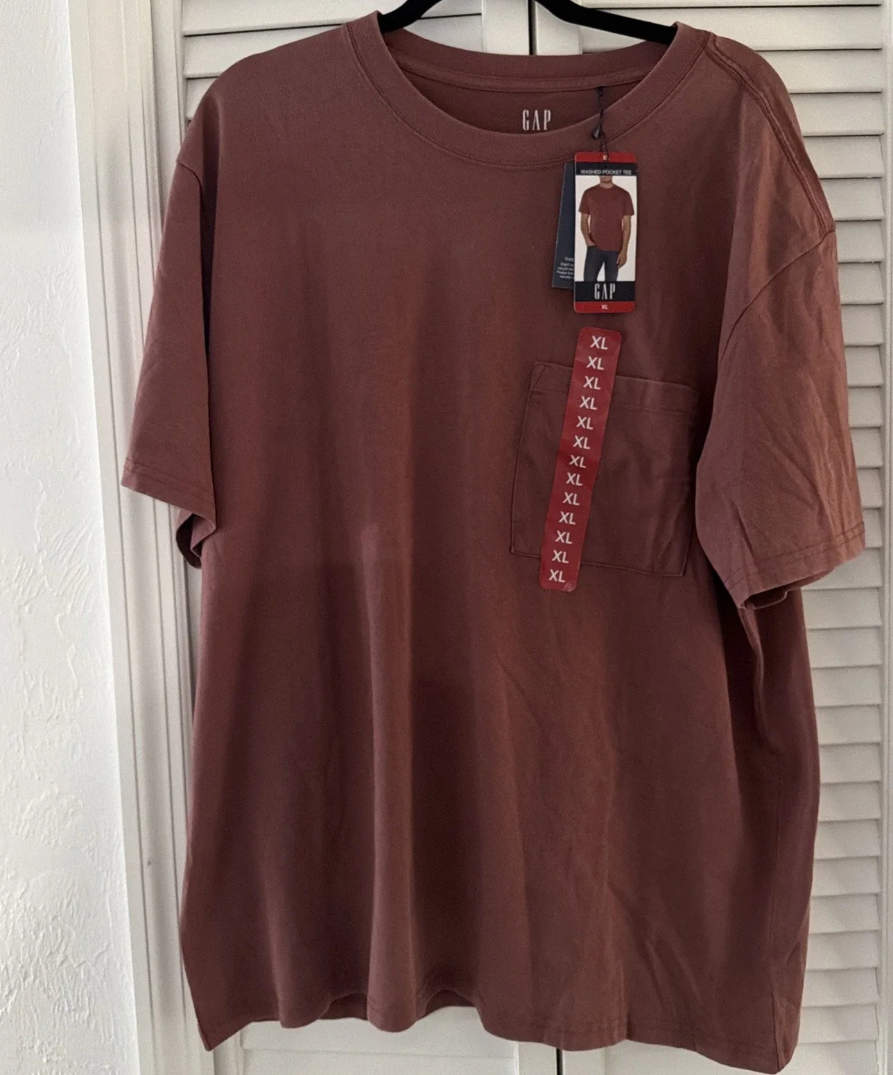 GAP Mens Red Pocket Shirt Size XL Super Soft Mens The Gap Causal T Shirt NWT Unisex T-shirt, Sweatshirt, Hoodie, Long Sleeve Tee - T-Shirt, Sweatshirt, Hoodie