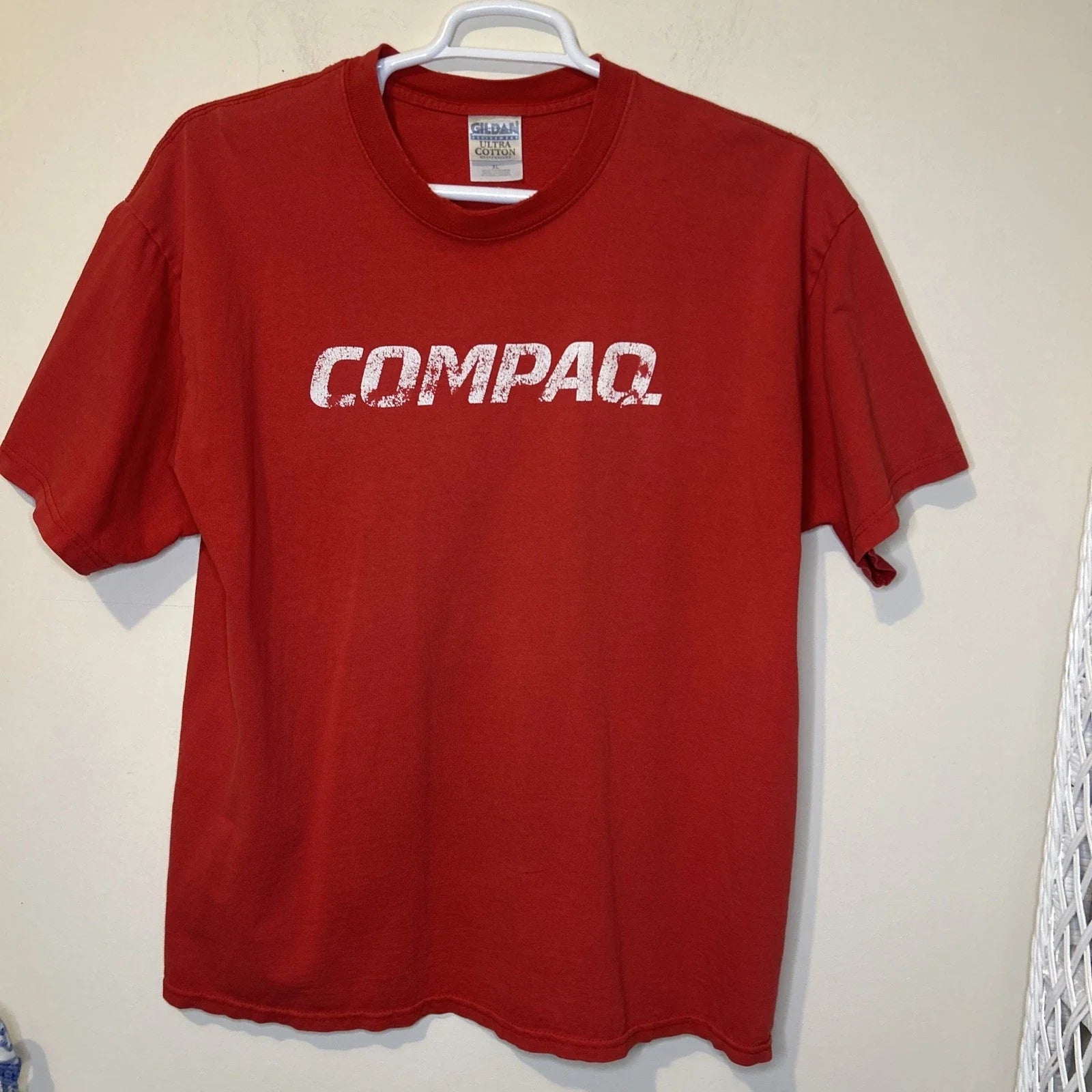 COMPAQ T Shirt Mens XL Red Retro Computer Geek Grunge 90s Gamer Distressed Unisex T-shirt, Sweatshirt, Hoodie, Long Sleeve Tee - T-Shirt, Sweatshirt, Hoodie