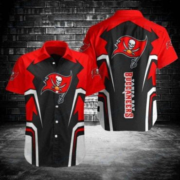 Tampa Bay Buccaneers Classic Crest Elegant Hawaiian Shirt Unisex T-shirt, Sweatshirt, Hoodie, Long Sleeve Tee - T-Shirt, Sweatshirt, Hoodie