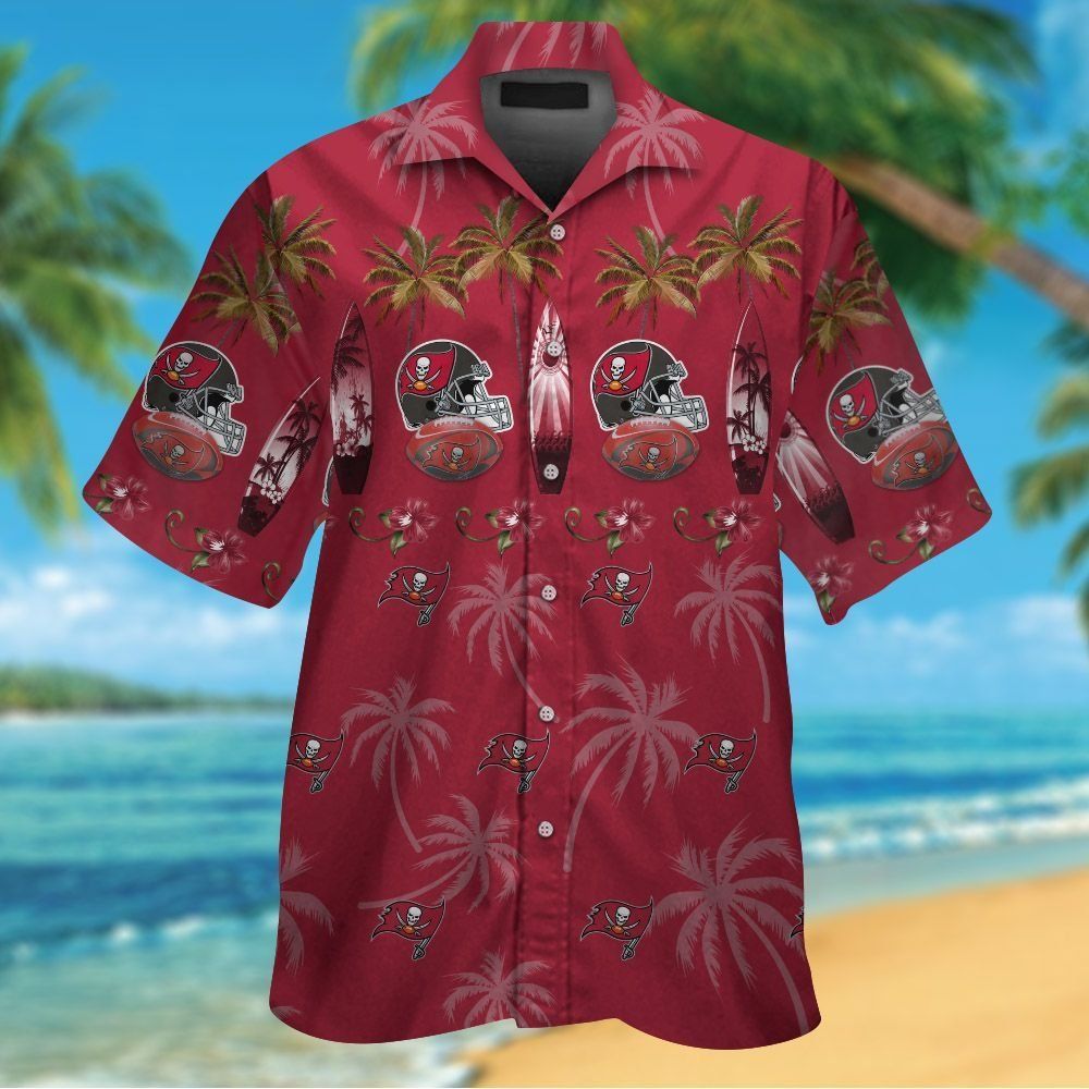 Tampa Bay Buccaneers Short Sleeve Button Up Tropical Hawaiian Shirt VER02 Unisex T-shirt, Sweatshirt, Hoodie, Long Sleeve Tee - T-Shirt, Sweatshirt, Hoodie