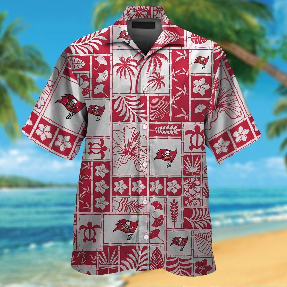 Tampa Bay Buccaneers Short Sleeve Button Up Tropical Hawaiian Shirt VER024 Unisex T-shirt, Sweatshirt, Hoodie, Long Sleeve Tee - T-Shirt, Sweatshirt, Hoodie