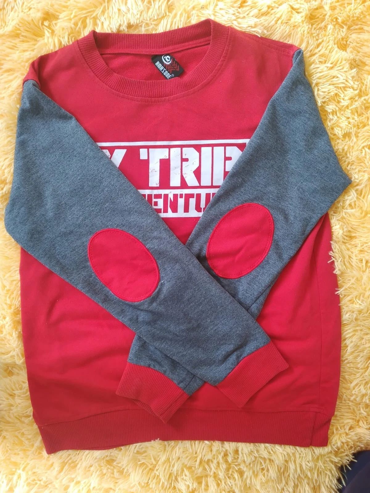 red gray winter shirt, (m) size, men, warm, casual, soft fabric, stylish fits Unisex T-shirt, Sweatshirt, Hoodie, Long Sleeve Tee - T-Shirt, Sweatshirt, Hoodie