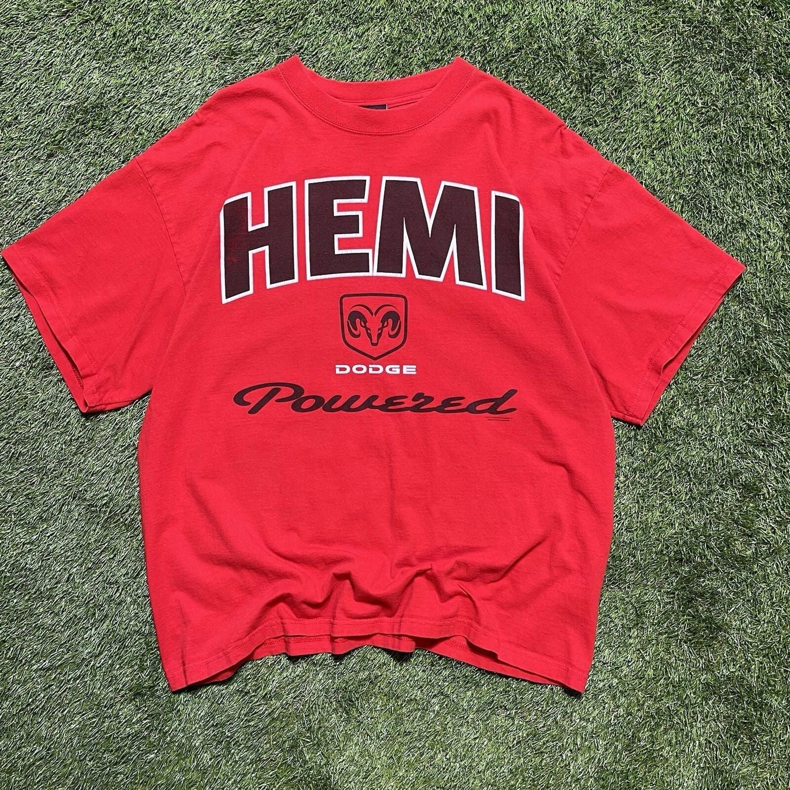 VTG Mens Hemi Powered Dogde Engine Racing T Shirt Sz XL Grunge Graphic Print Red Unisex T-shirt, Sweatshirt, Hoodie, Long Sleeve Tee - T-Shirt, Sweatshirt, Hoodie