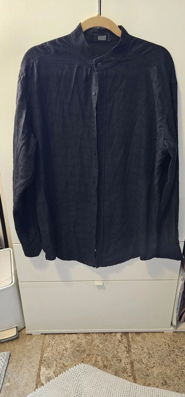 VERRI Black Shirt Mens Size 52 Large Mandarin Collar Lightweight Modern Unisex T-shirt, Sweatshirt, Hoodie, Long Sleeve Tee - T-Shirt, Sweatshirt, Hoodie