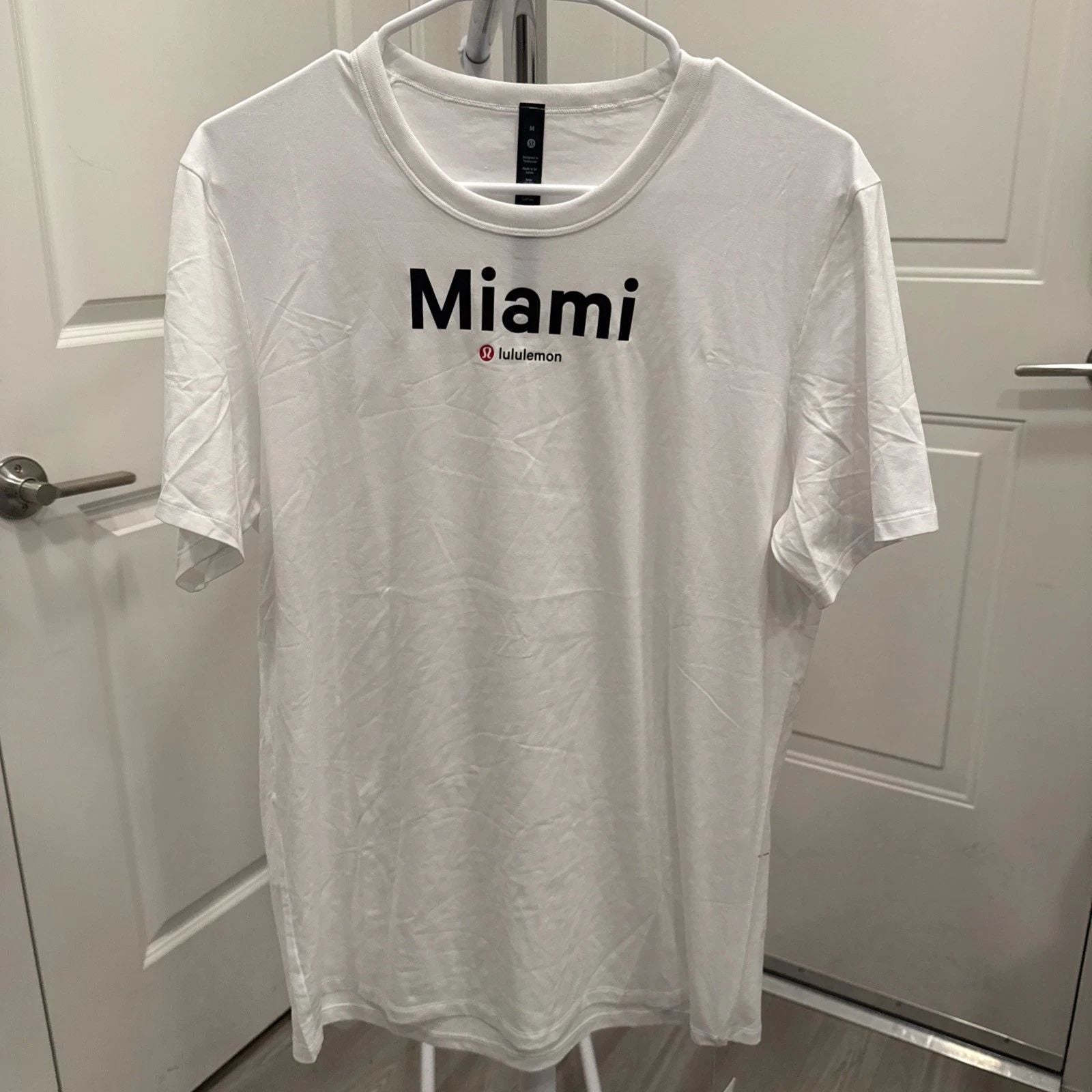 NEW Lululemon Fundamental T Miami Mens M WHT TShirt Short Sleeve Crew Neck Unisex T-shirt, Sweatshirt, Hoodie, Long Sleeve Tee - T-Shirt, Sweatshirt, Hoodie