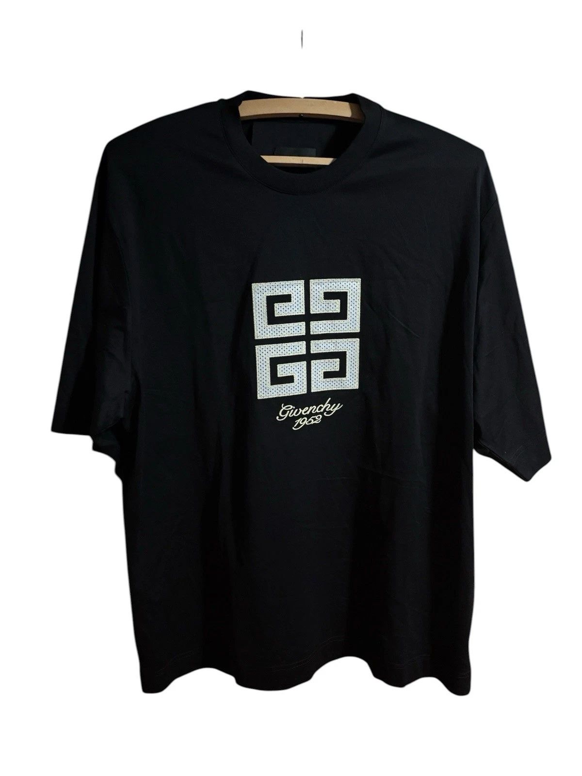 Givenchy 4 G Motif Cotton Tshirt Big Logo Oversize Fit Black Tee Unisex T-shirt, Sweatshirt, Hoodie, Long Sleeve Tee - T-Shirt, Sweatshirt, Hoodie