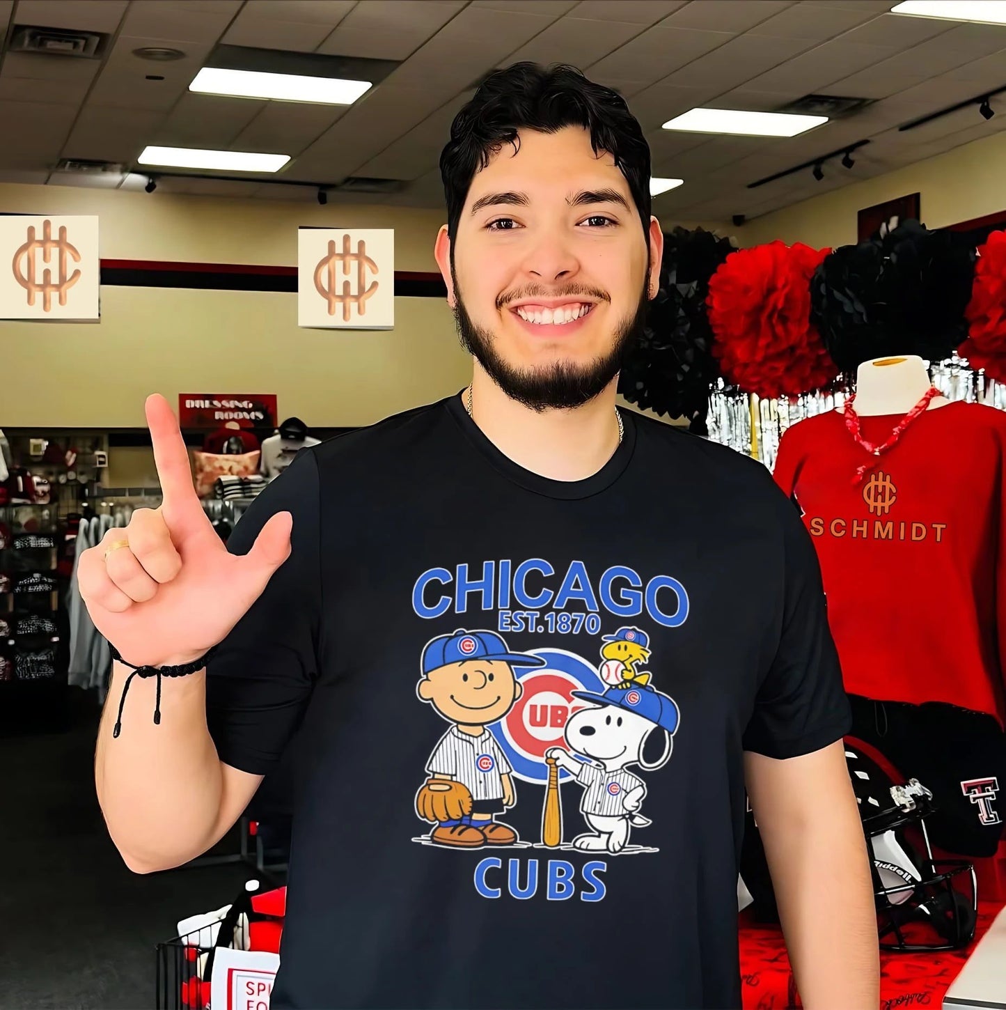 Peanuts x Chicago Cubs Baseball est 1870 shirt Unisex T-shirt, Sweatshirt, Hoodie, Long Sleeve Tee - T-Shirt, Sweatshirt, Hoodie
