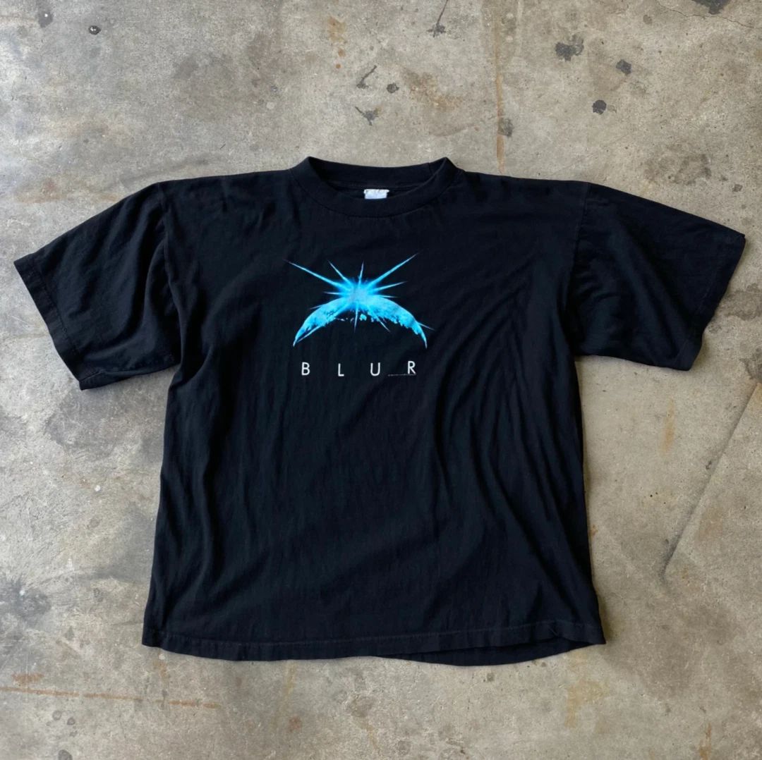90s vintage very rare blur band tshirt universal euro britpop Unisex T-shirt, Sweatshirt, Hoodie, Long Sleeve Tee - T-Shirt, Sweatshirt, Hoodie