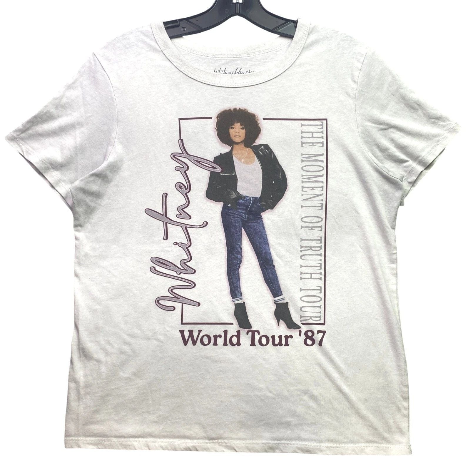 Whitney Houston Shirt Mens Medium AOP Grunge Pop Rock Streetwear Everyday Unisex T-shirt, Sweatshirt, Hoodie, Long Sleeve Tee - T-Shirt, Sweatshirt, Hoodie