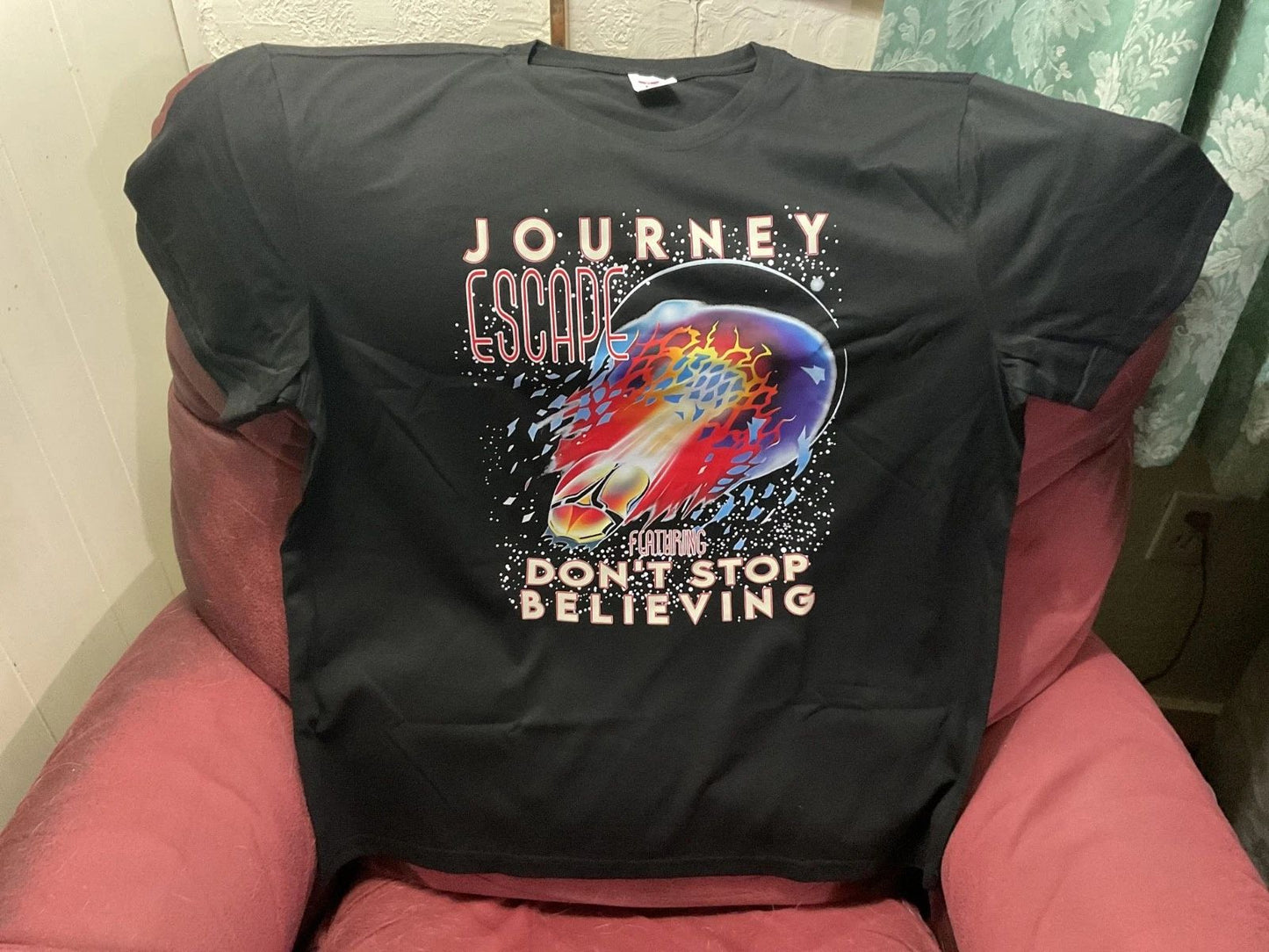 NEW Journey - Escape Album Artwork X-Large Black Short Sleeve T-Shirt Unisex T-shirt, Sweatshirt, Hoodie, Long Sleeve Tee - T-Shirt, Sweatshirt, Hoodie